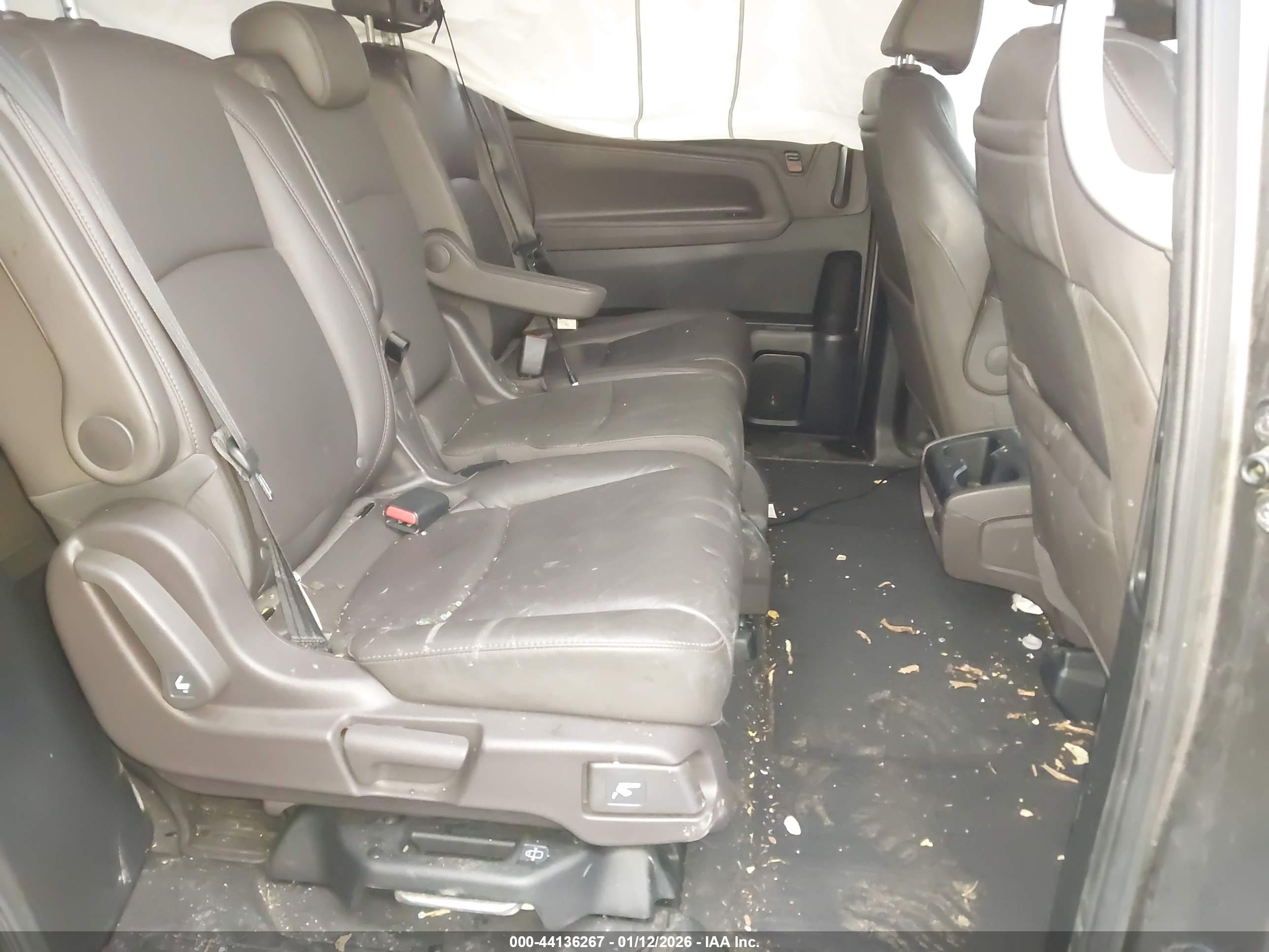 HONDA ODYSSEY image 8