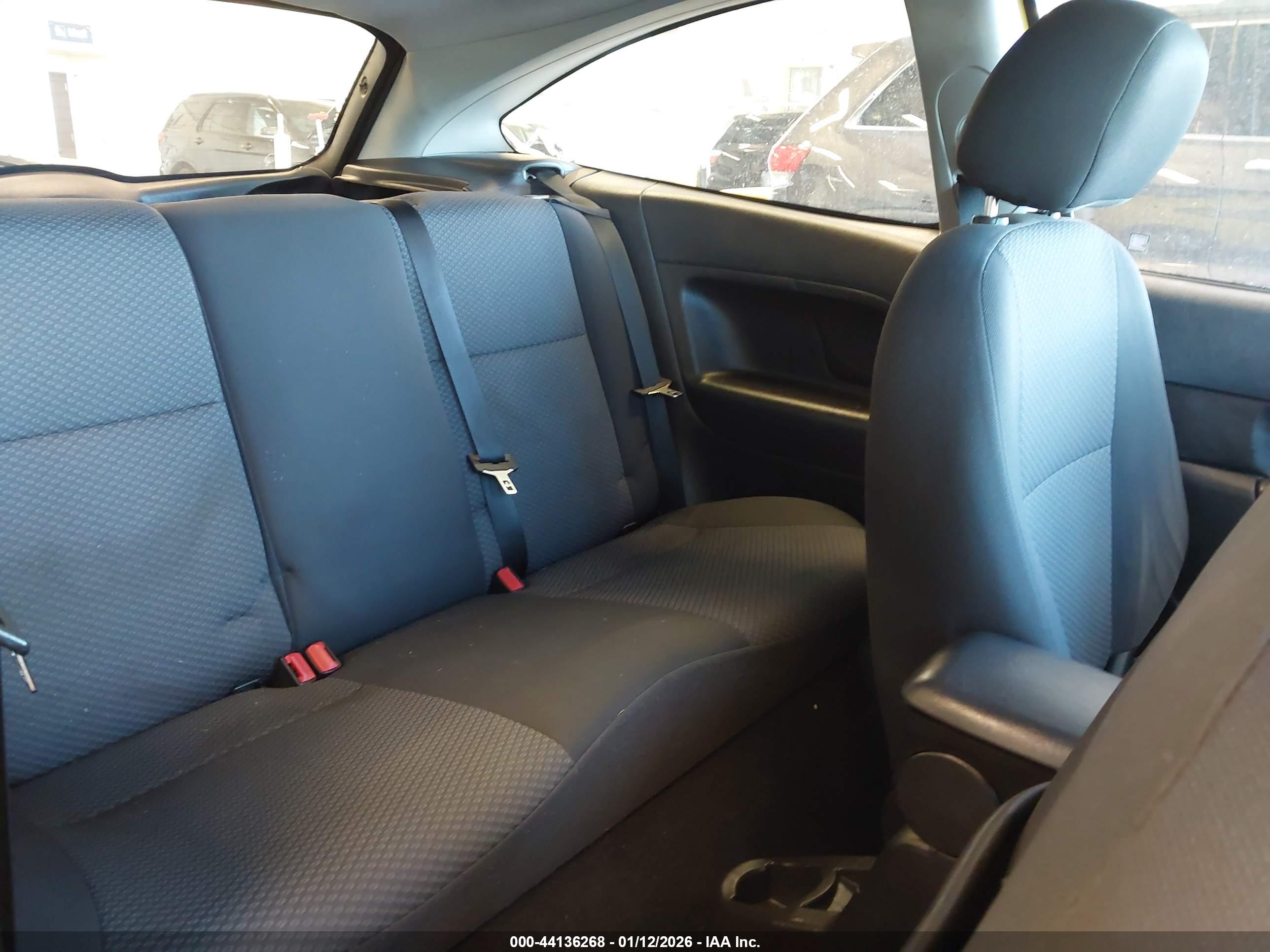 FORD FOCUS image 8