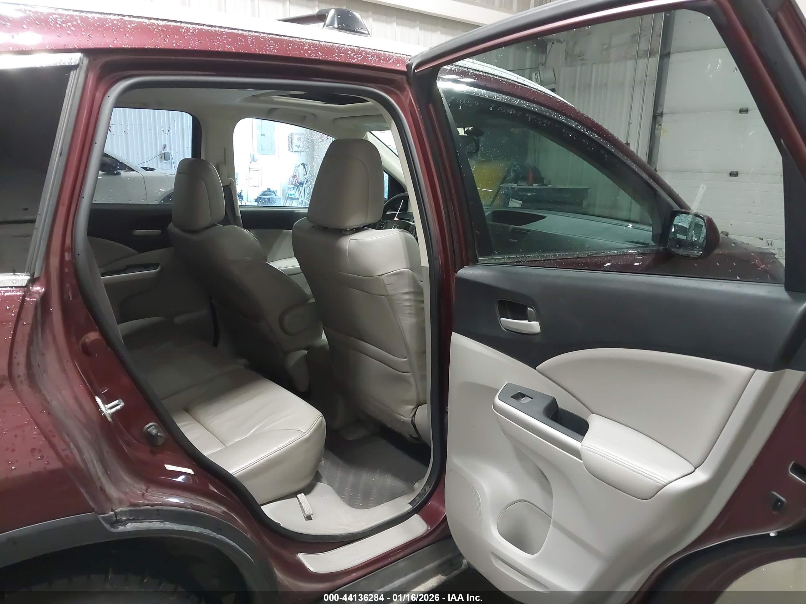 HONDA CR-V image 8