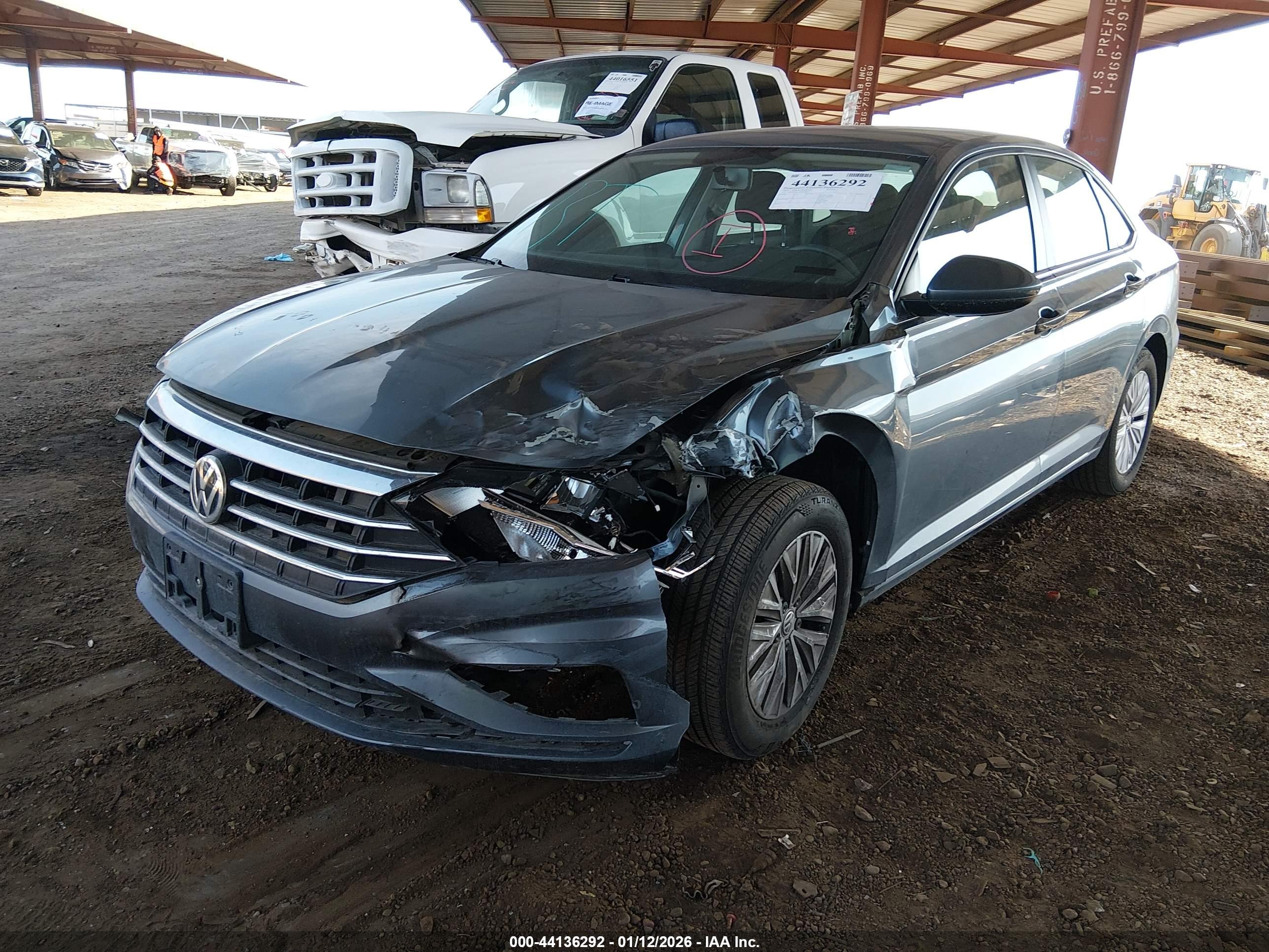 VOLKSWAGEN JETTA image 2