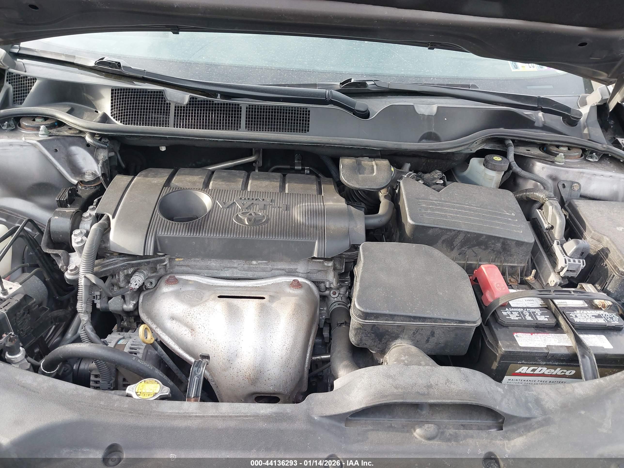 TOYOTA VENZA image 10