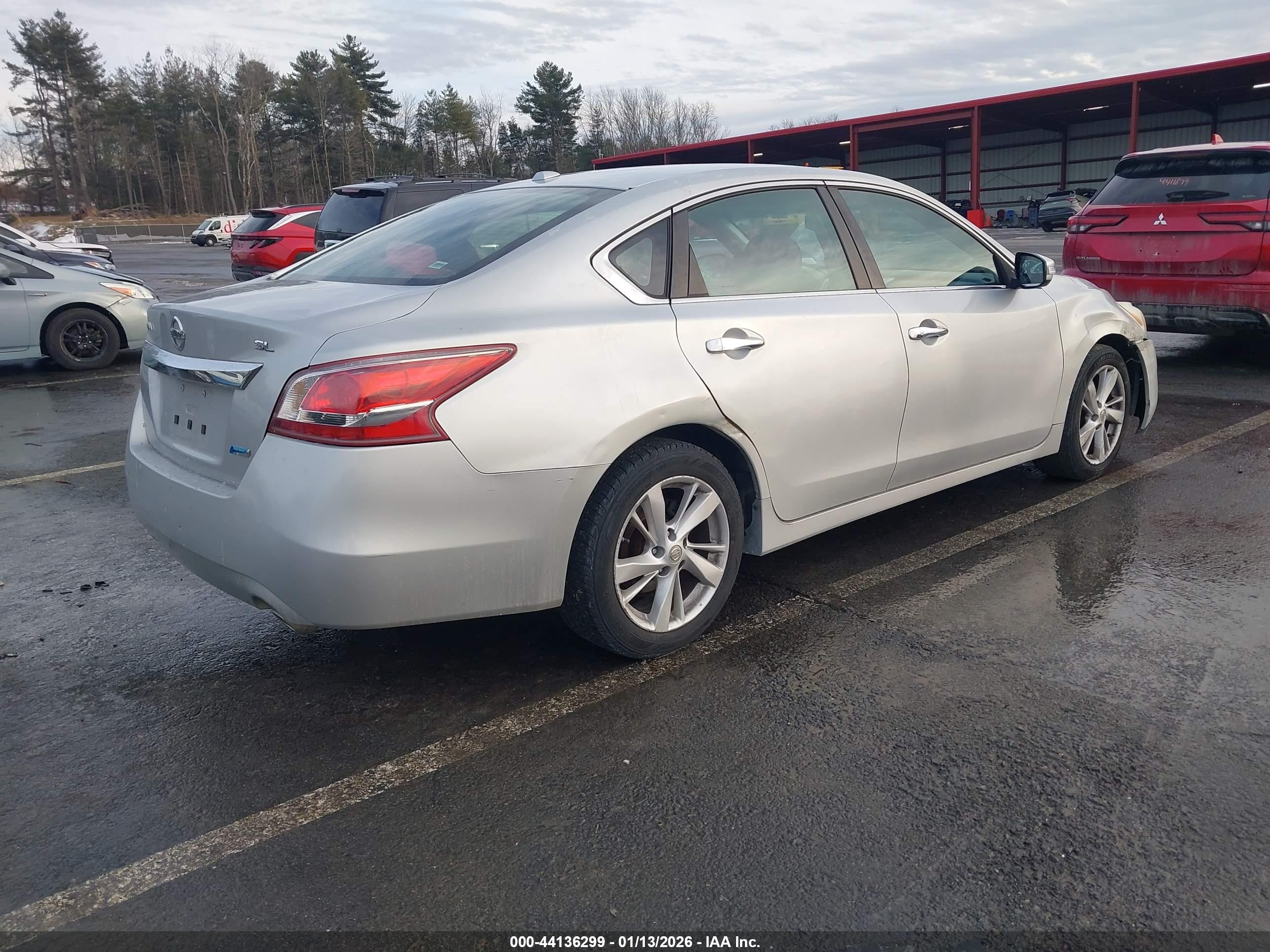 NISSAN ALTIMA image 4