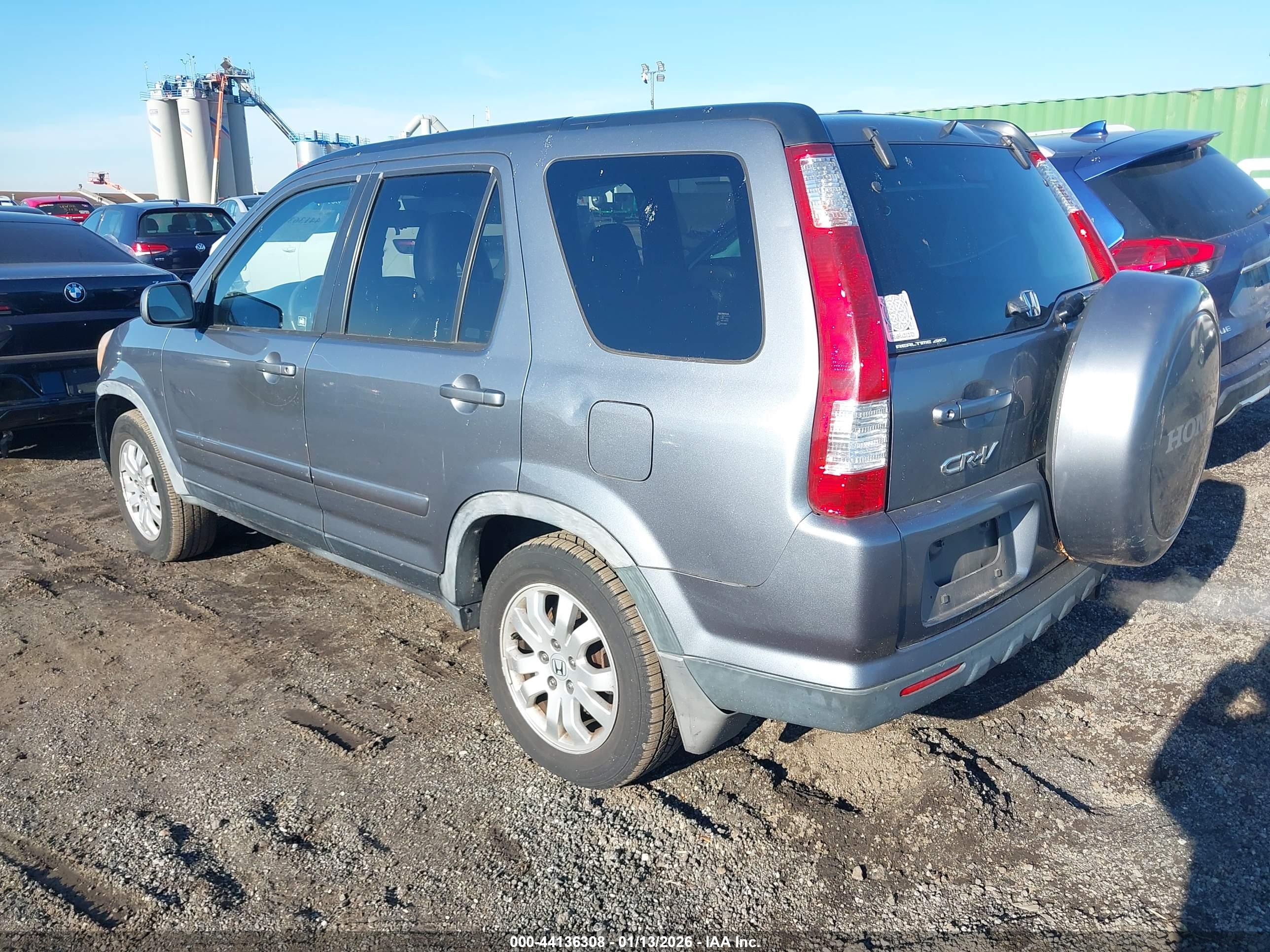 HONDA CR-V image 3