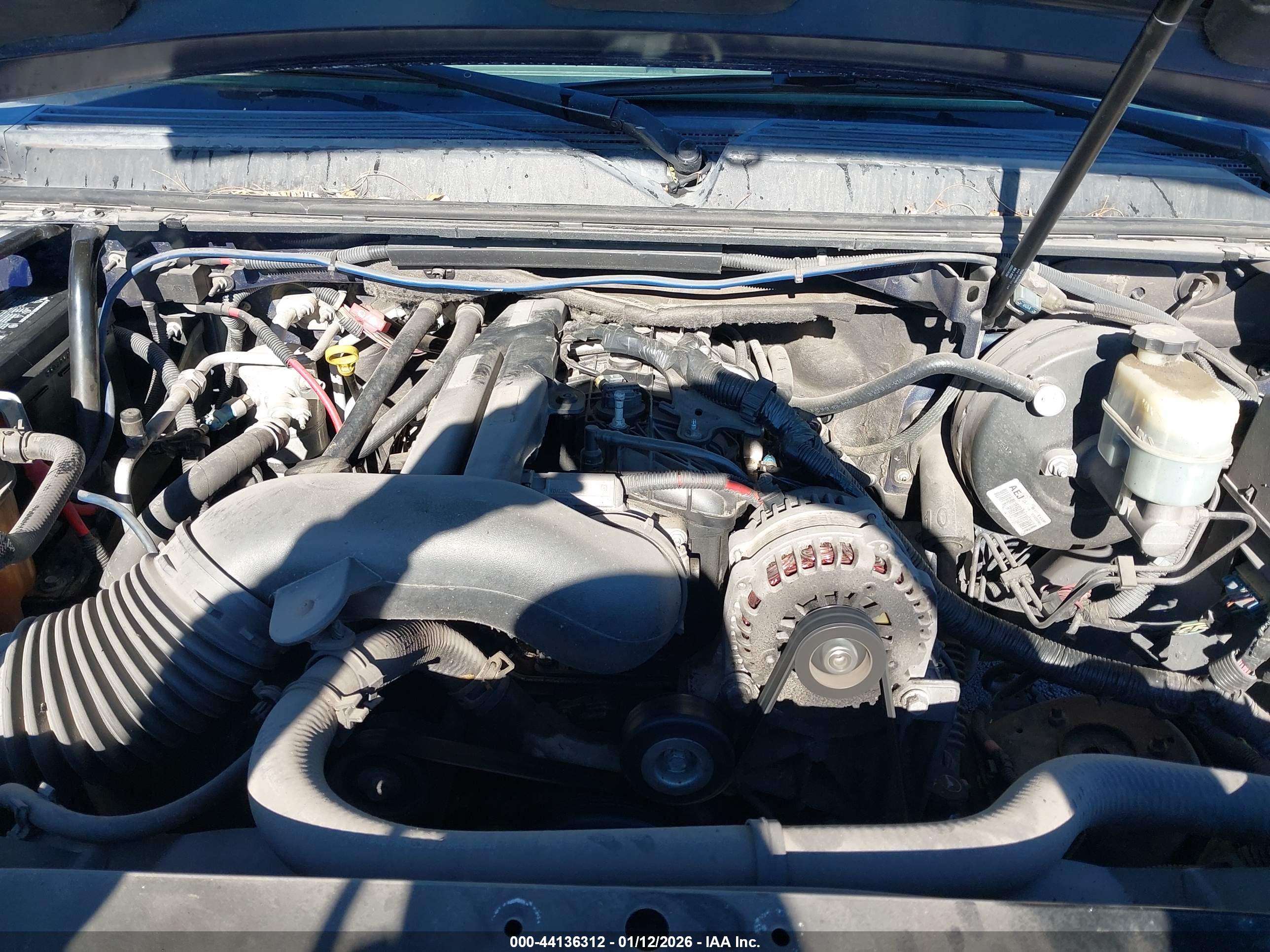 GMC YUKON image 10