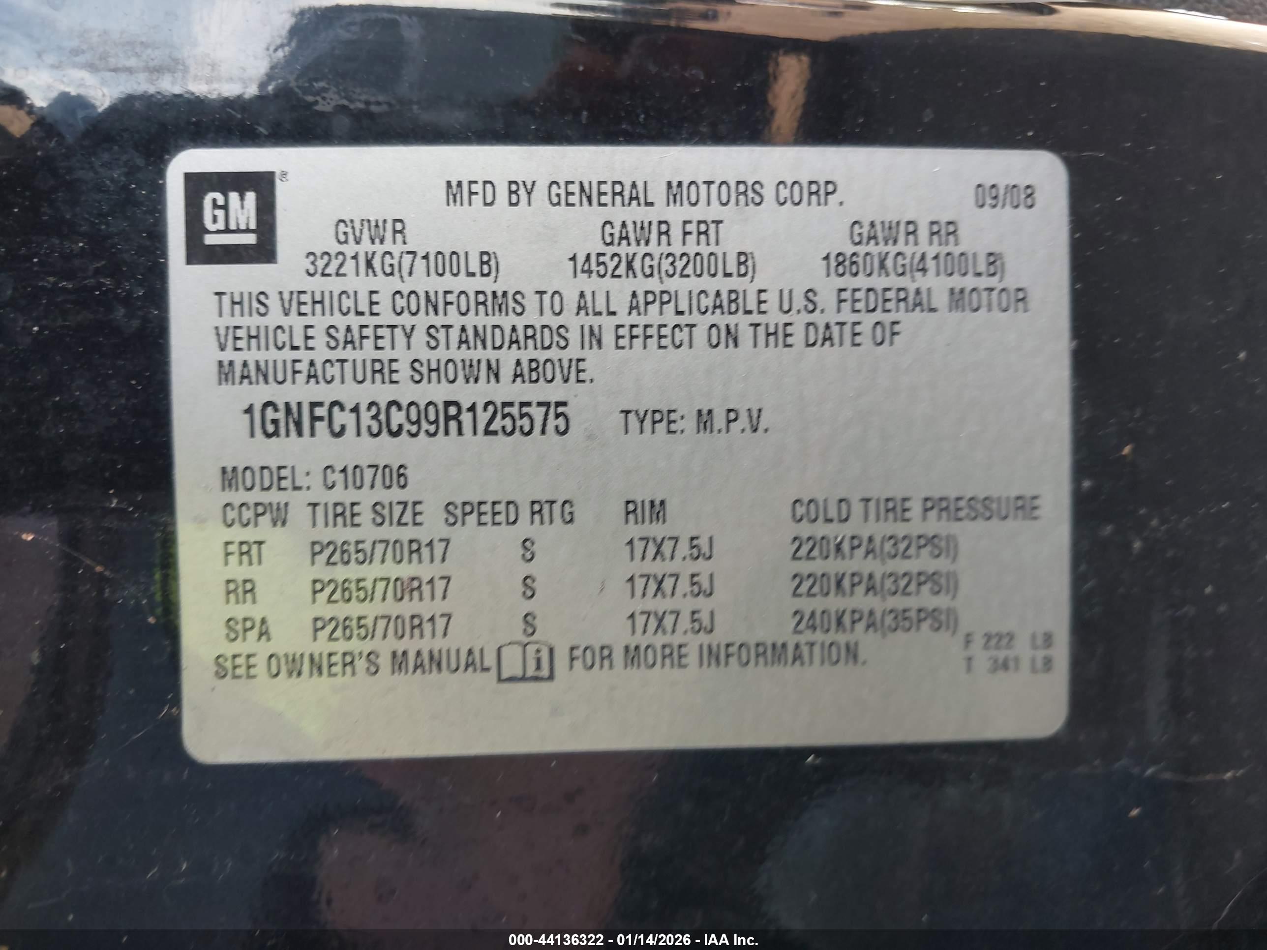CHEVROLET TAHOE image 9