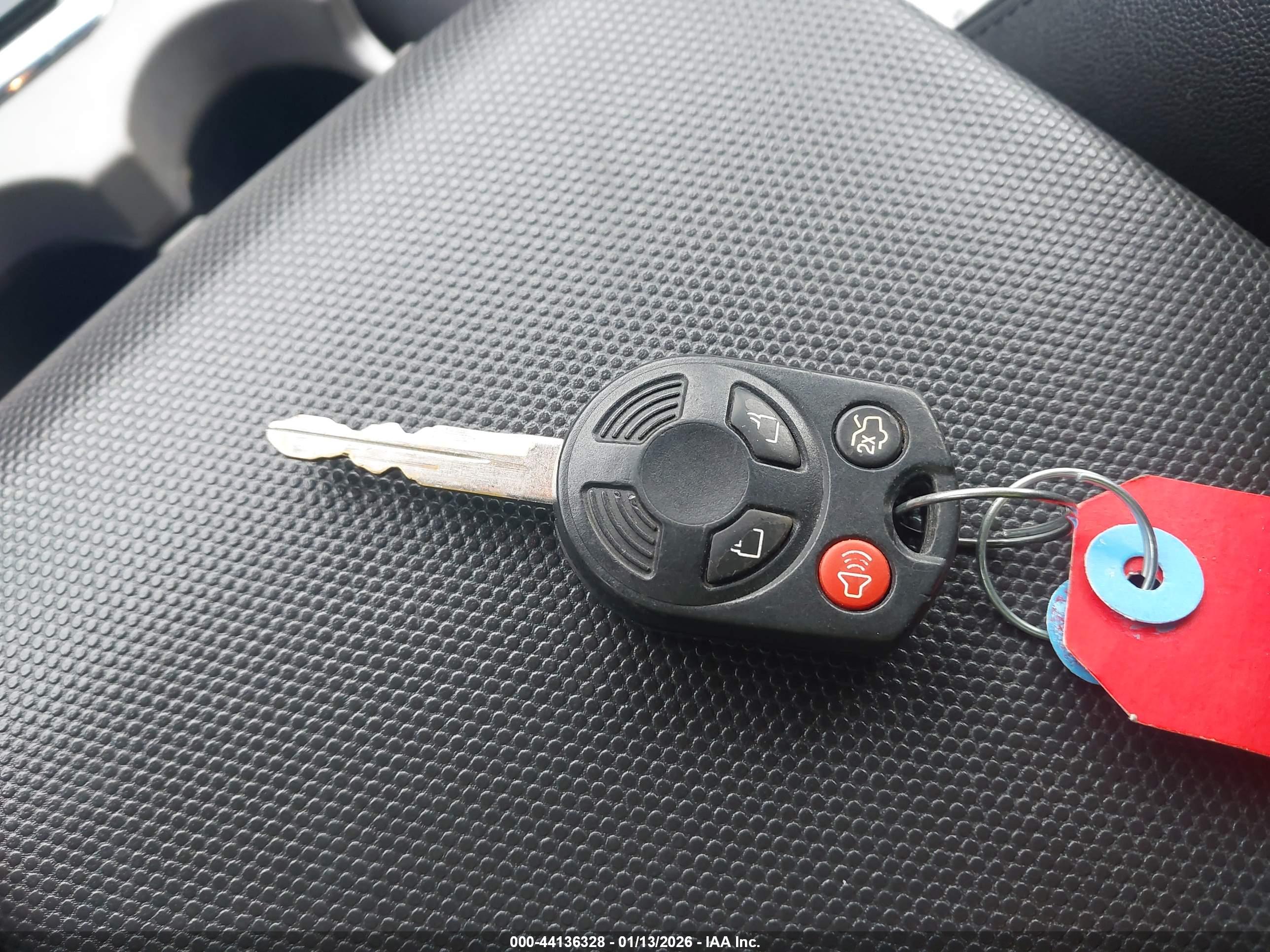 FORD ESCAPE image 11
