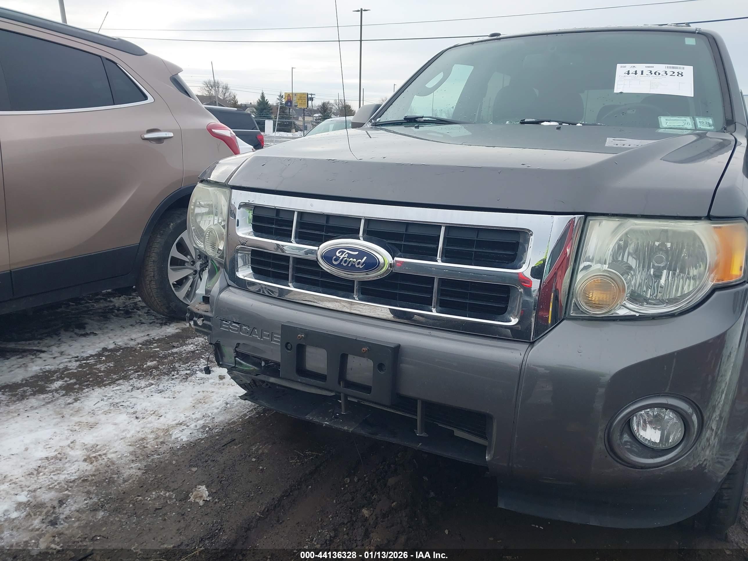 FORD ESCAPE image 6