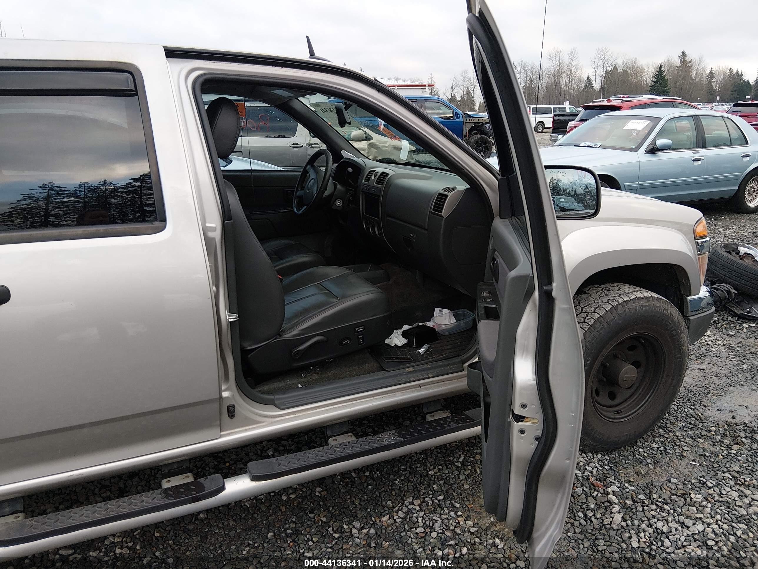 GMC CANYON image 5