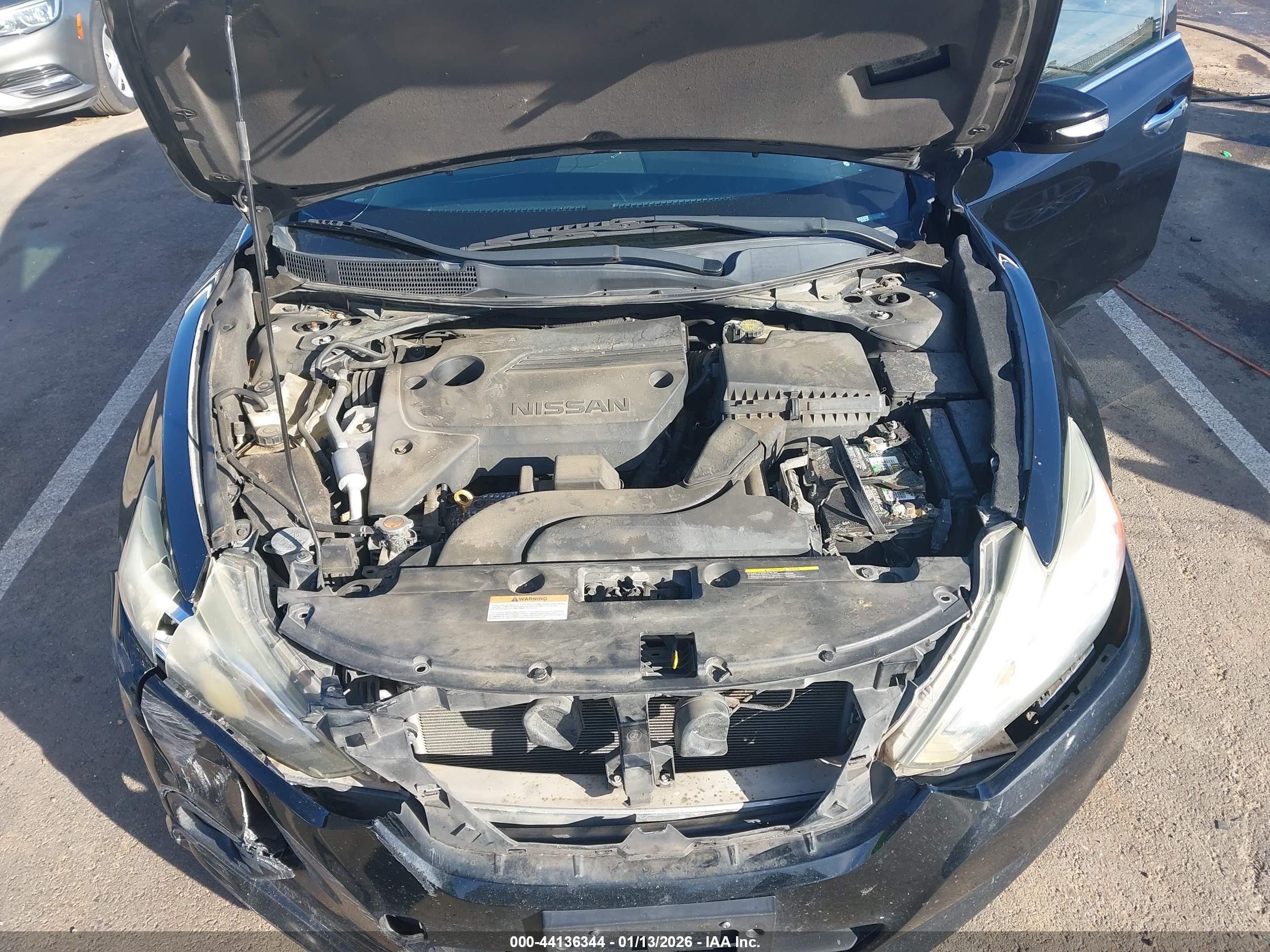 NISSAN ALTIMA image 10