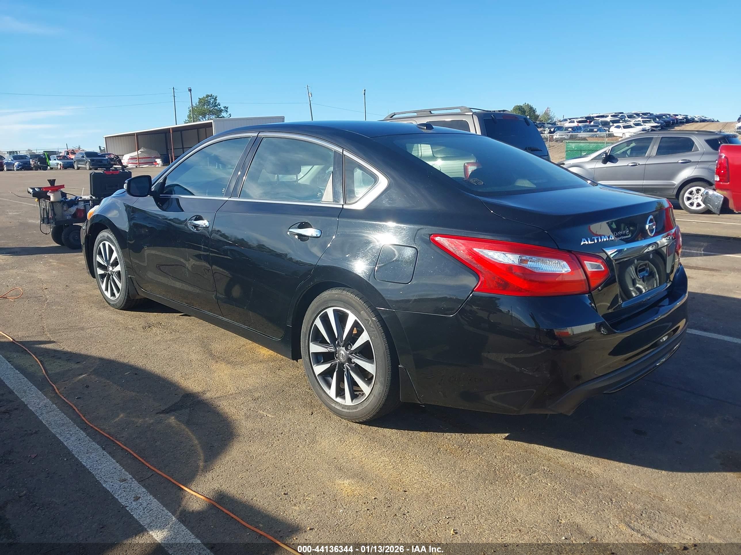 NISSAN ALTIMA image 3