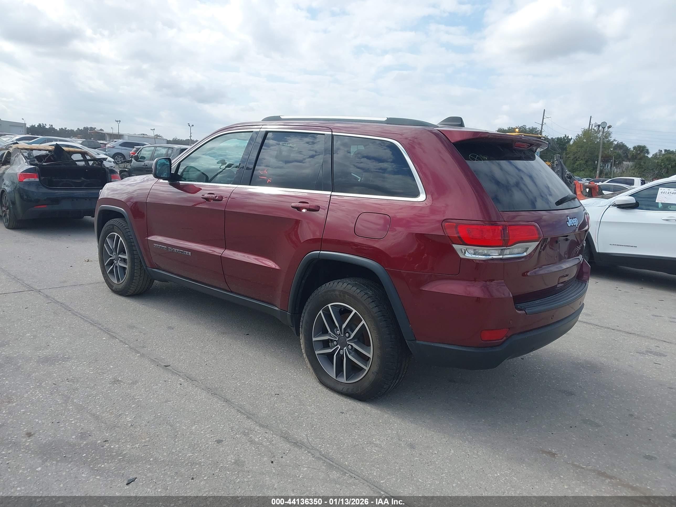 JEEP GRAND image 3