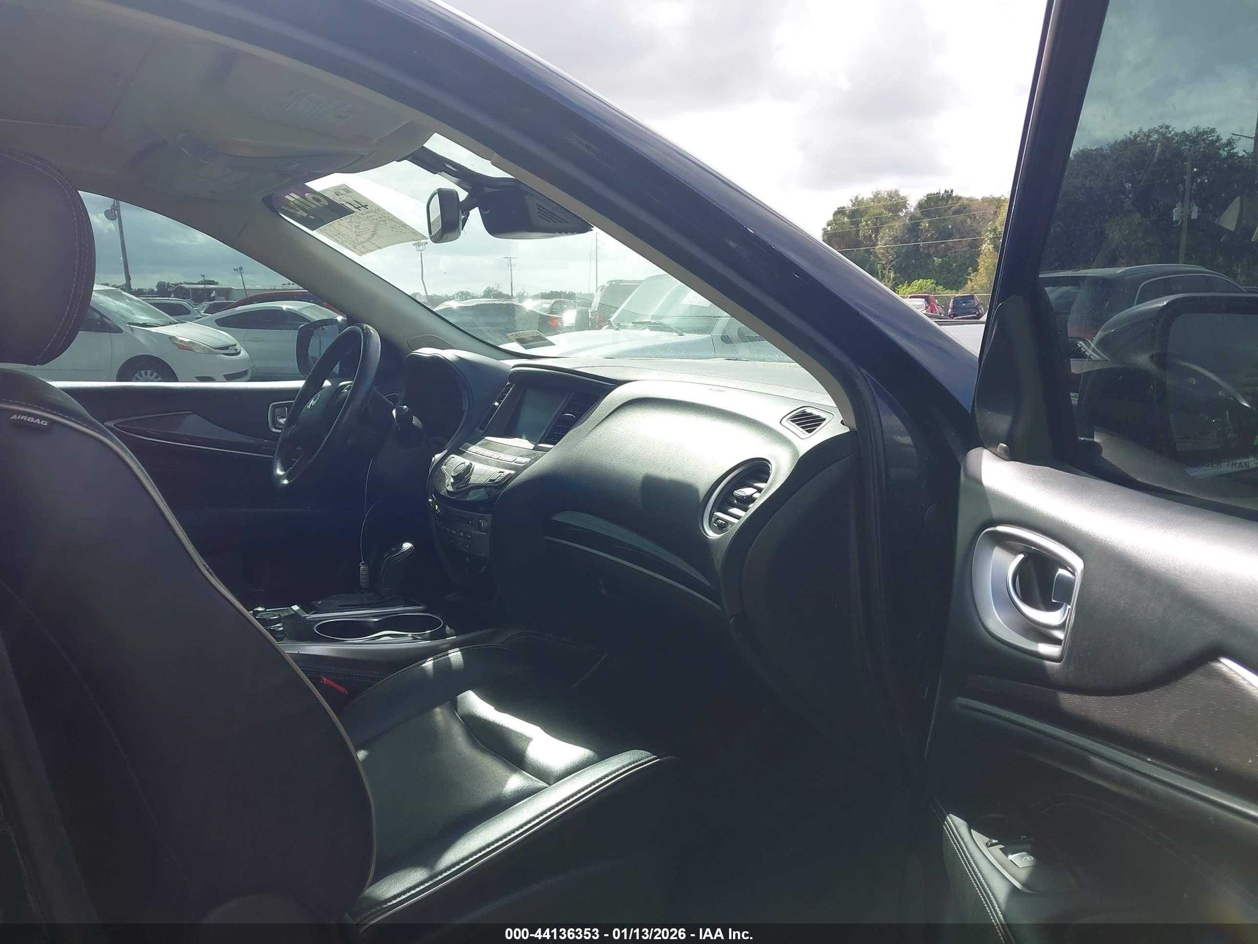 INFINITI QX60 image 5