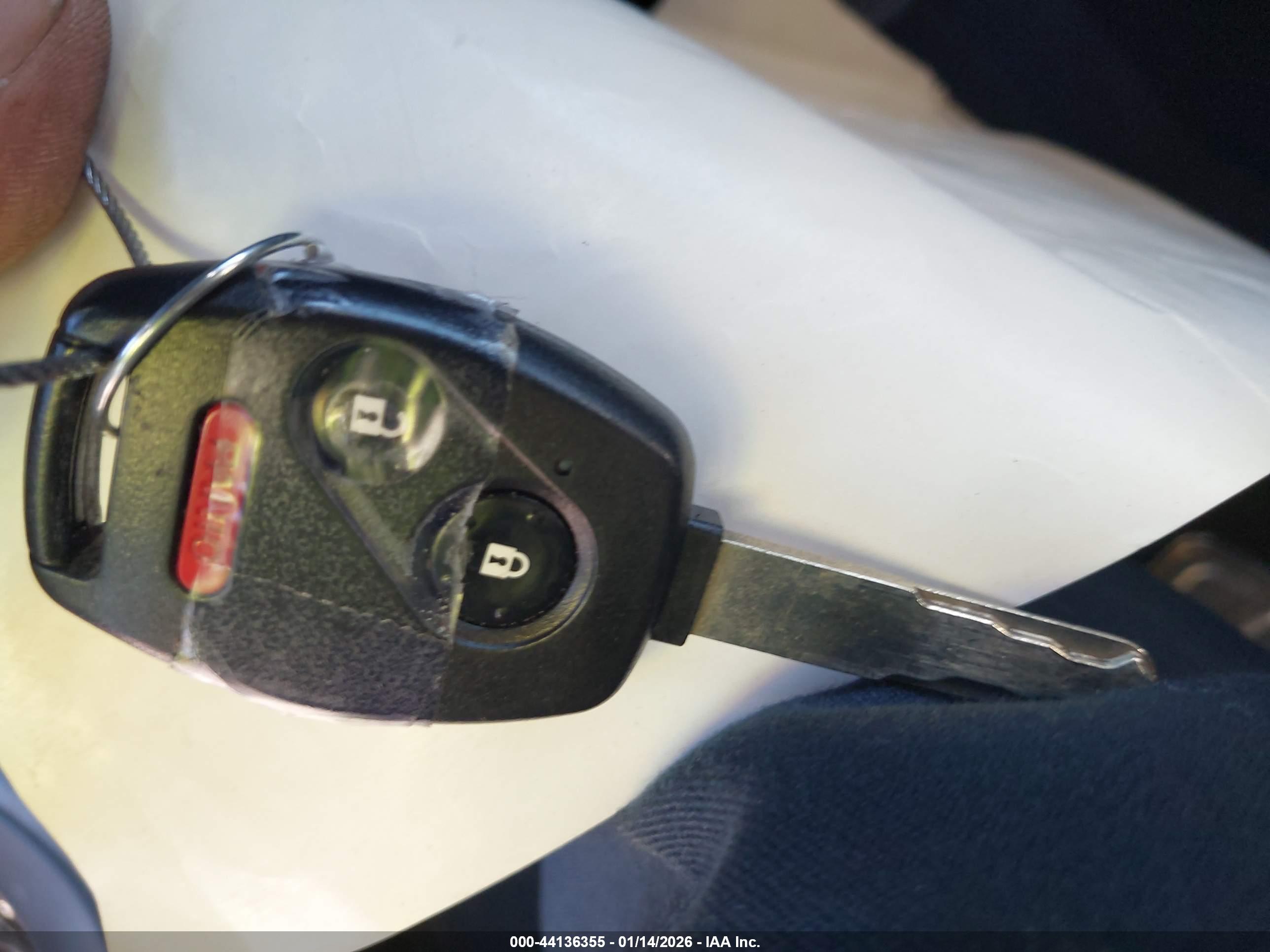 HONDA CR-V image 11