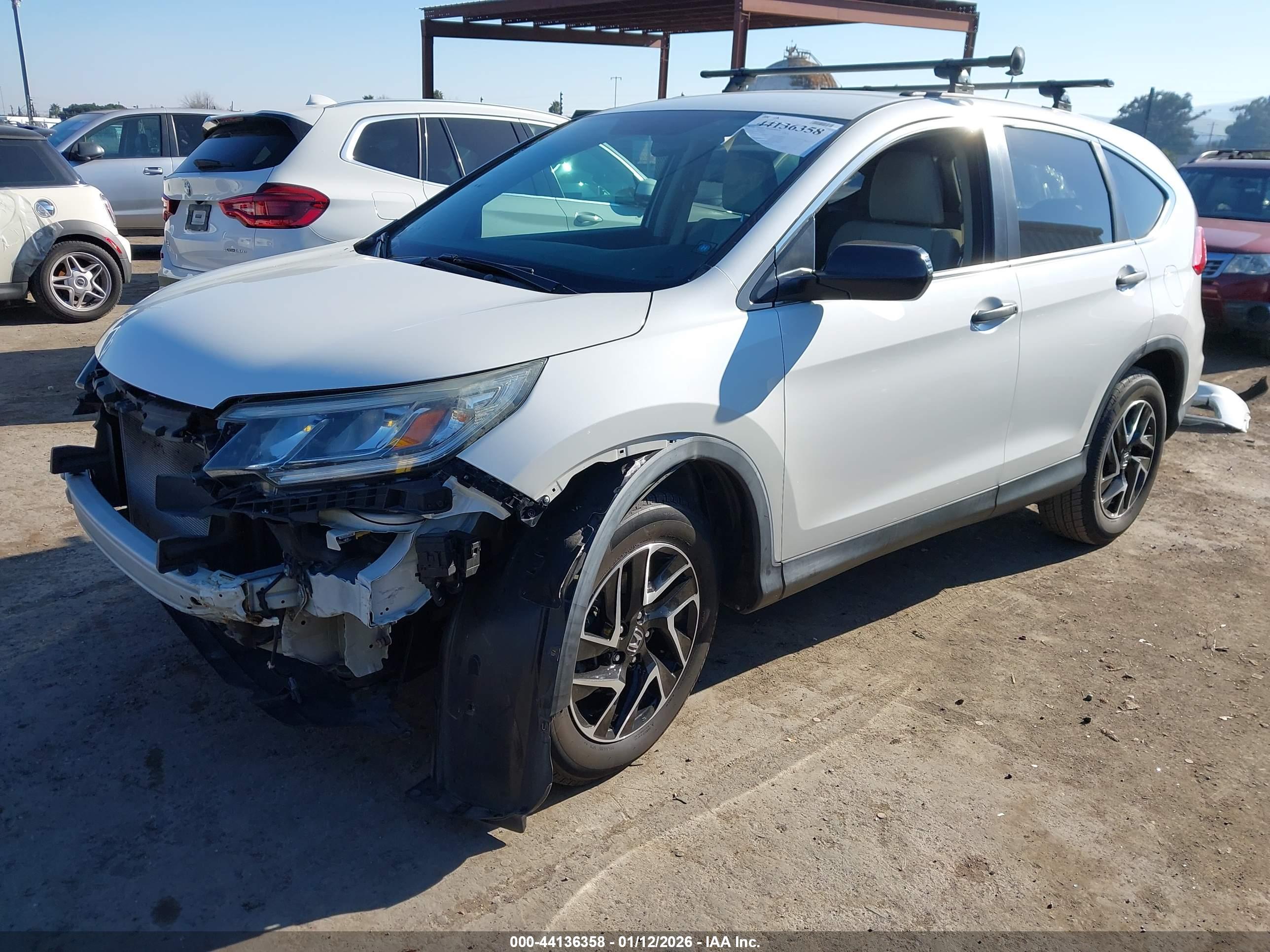 HONDA CR-V image 2