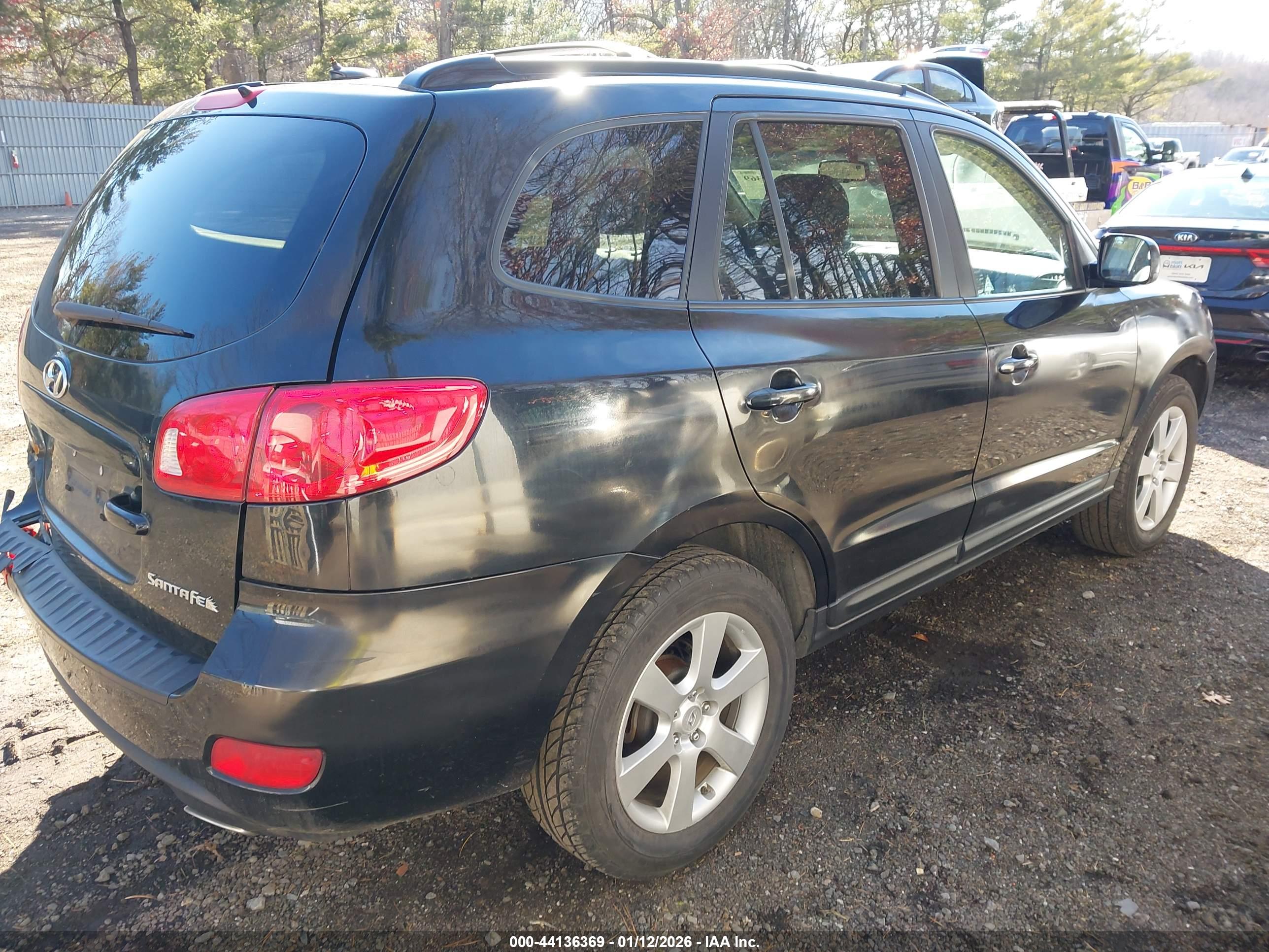 HYUNDAI SANTA image 4