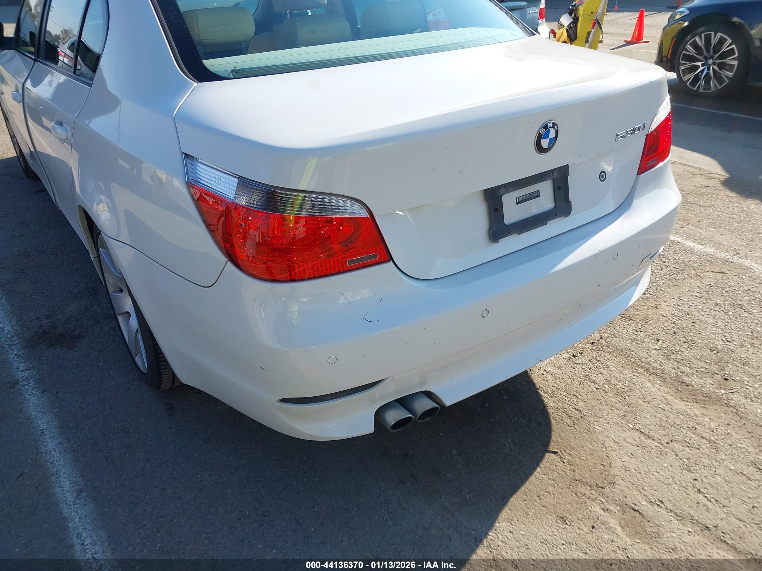 BMW 530I image 6