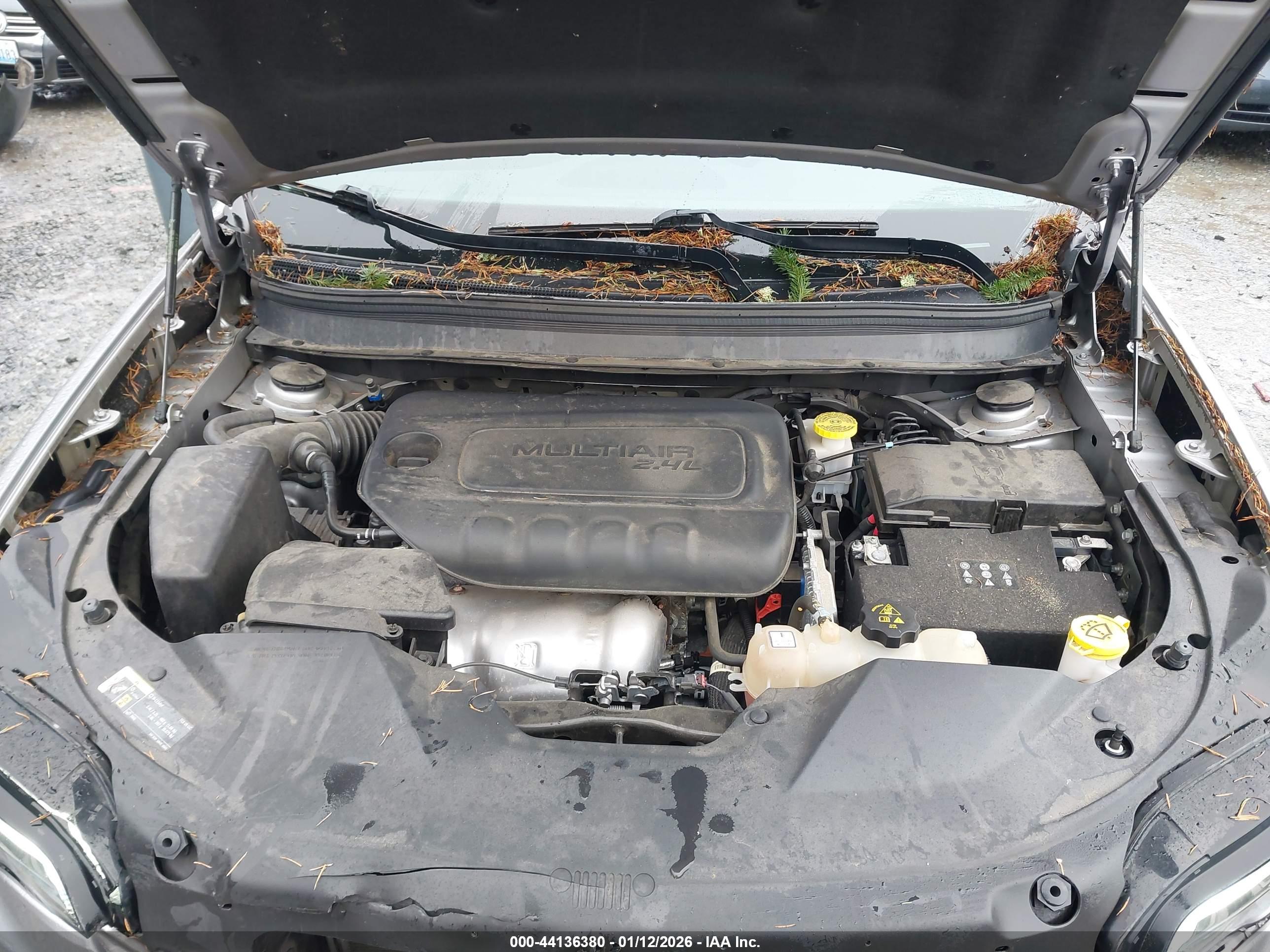 JEEP CHEROKEE image 10