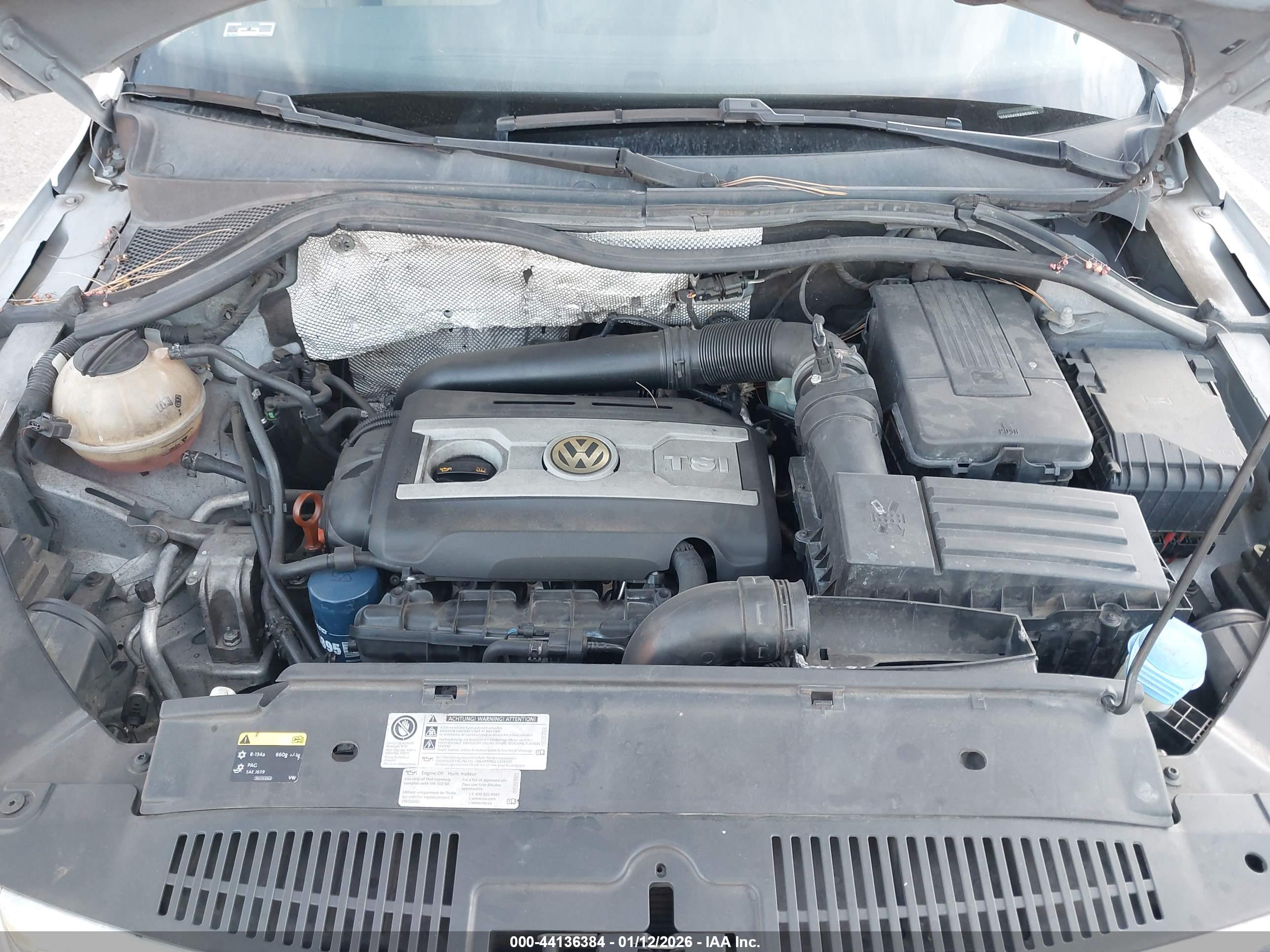 VOLKSWAGEN TIGUAN image 10