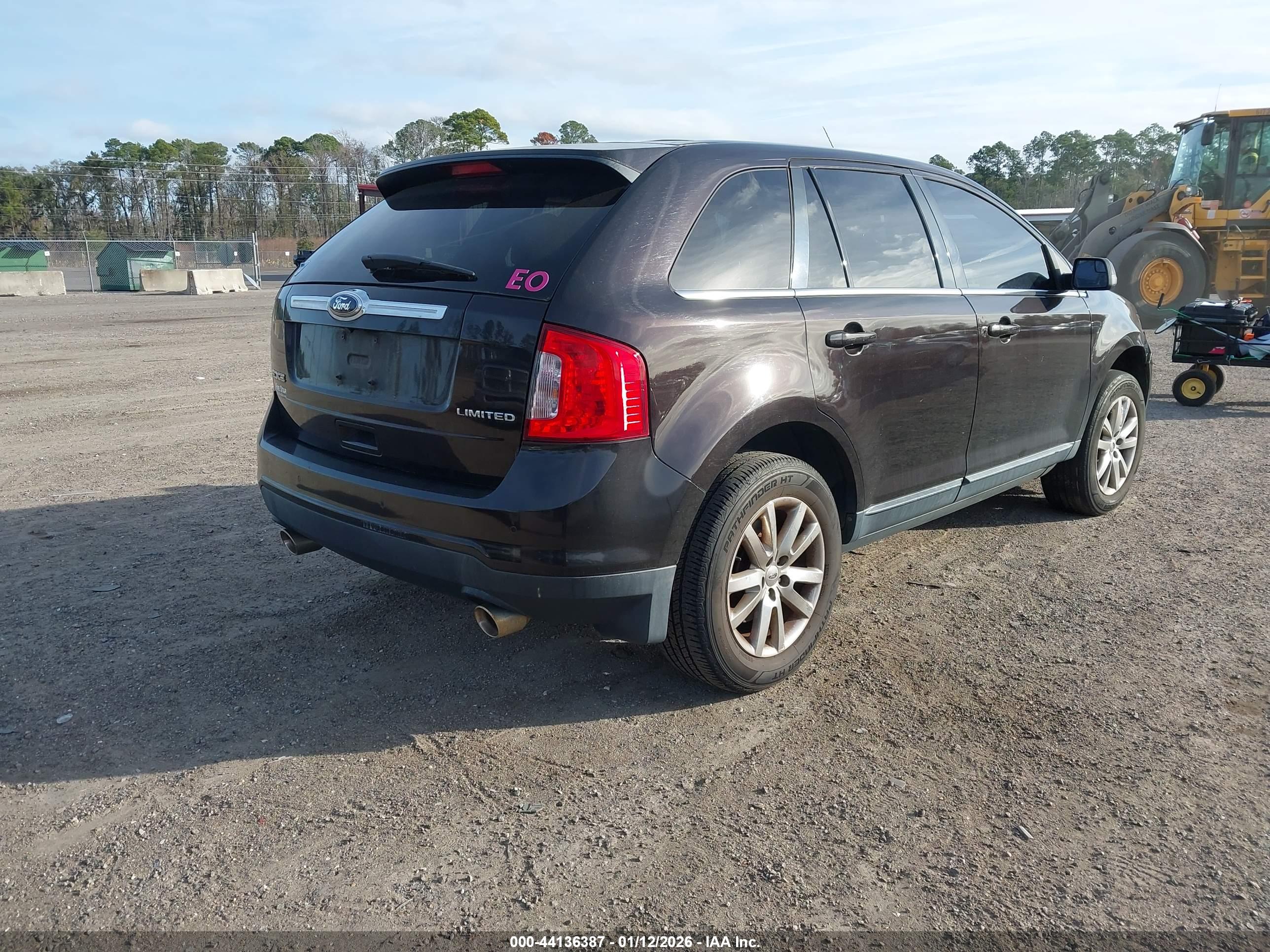 FORD EDGE image 4