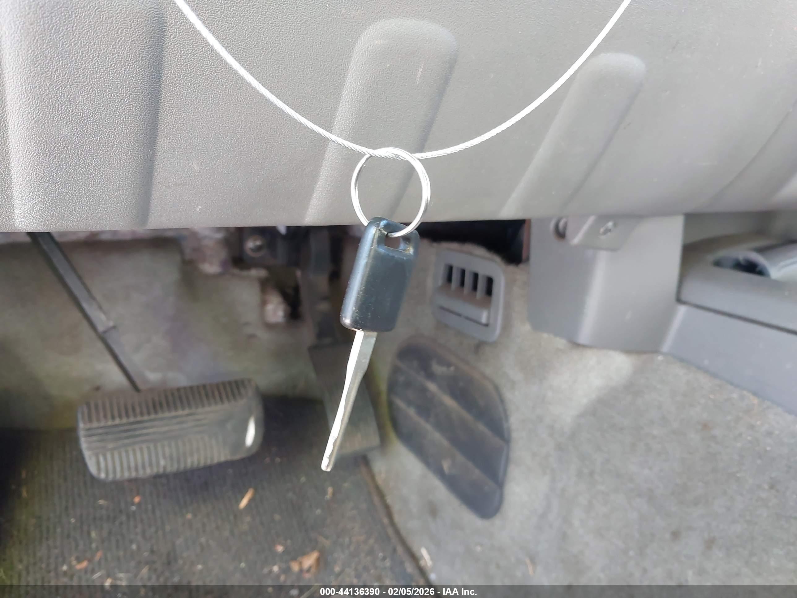 NISSAN FRONTIER image 11
