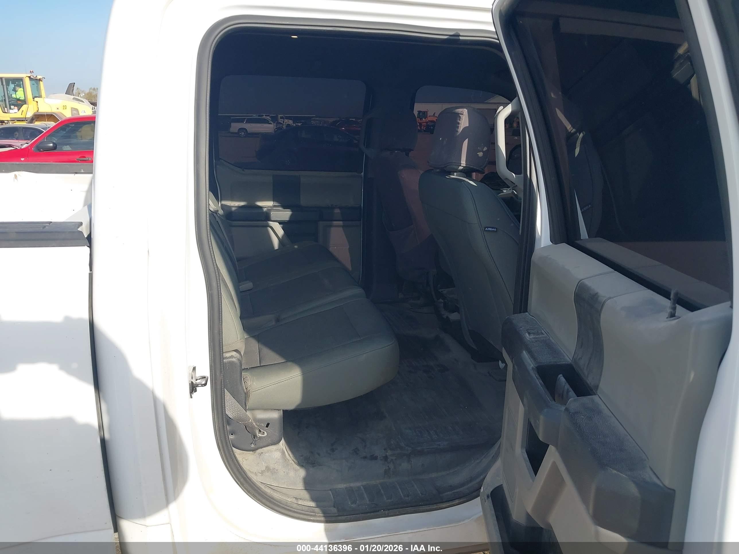 FORD F-150 image 8