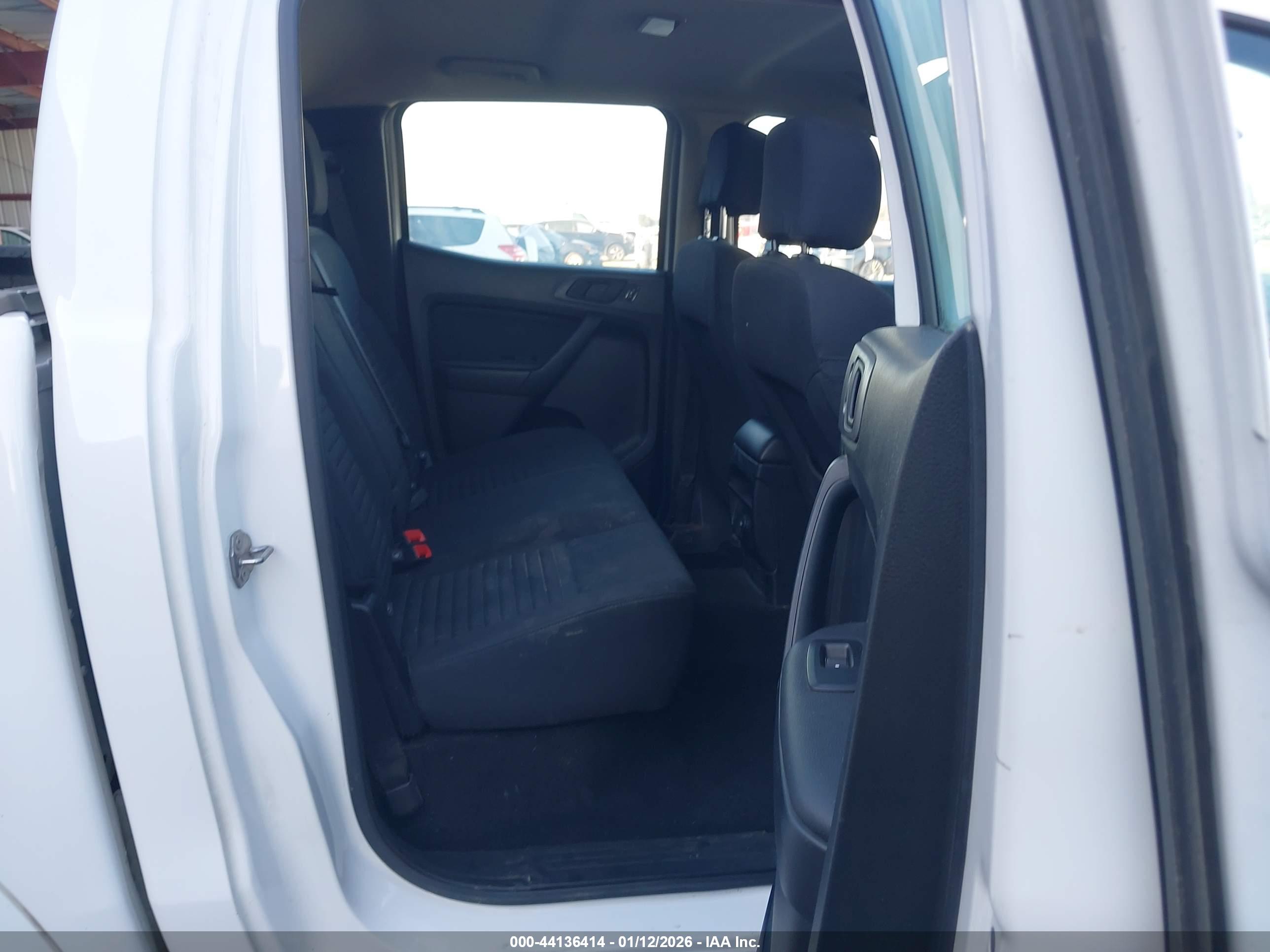 FORD RANGER image 8
