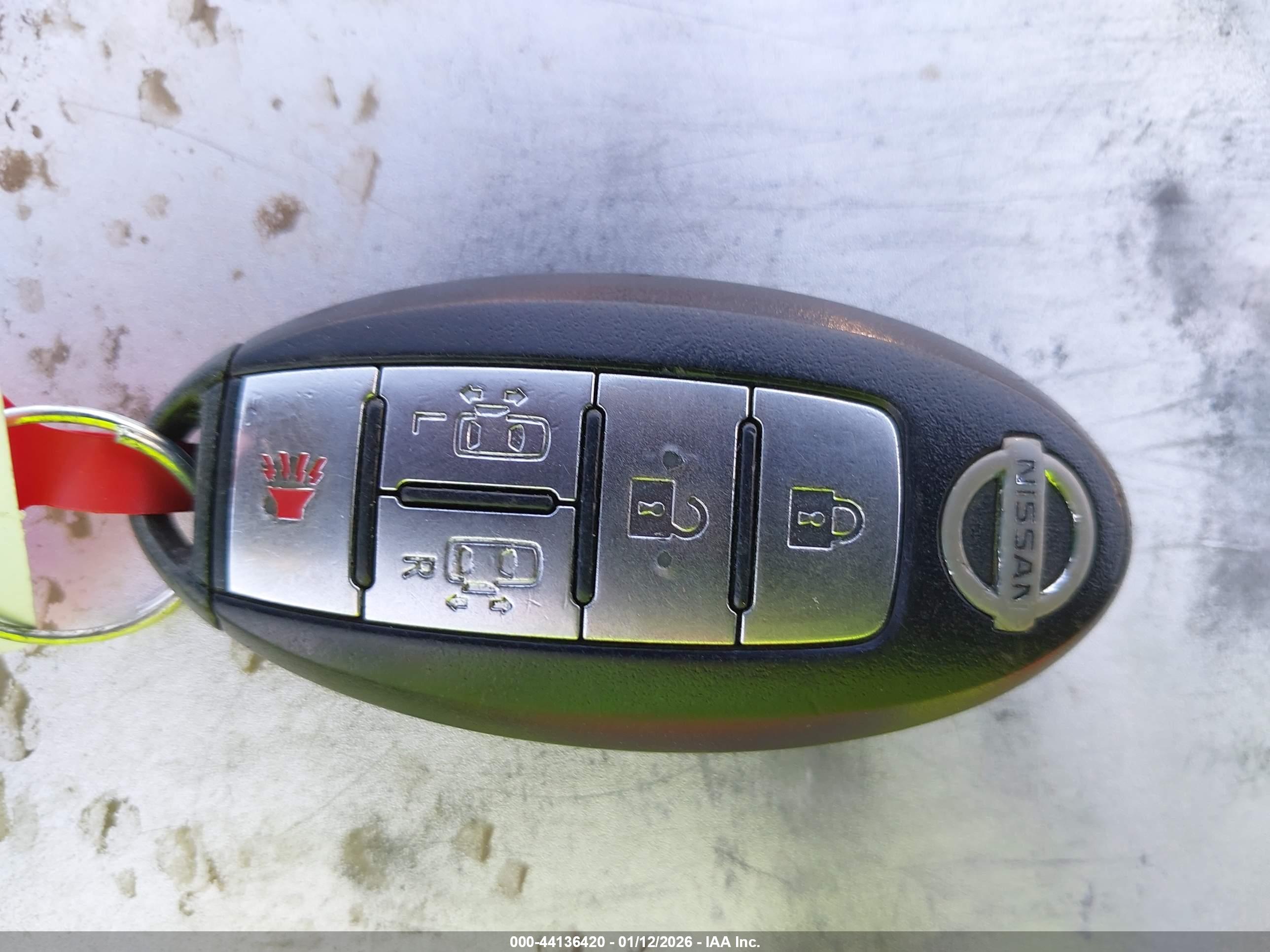 NISSAN QUEST image 11