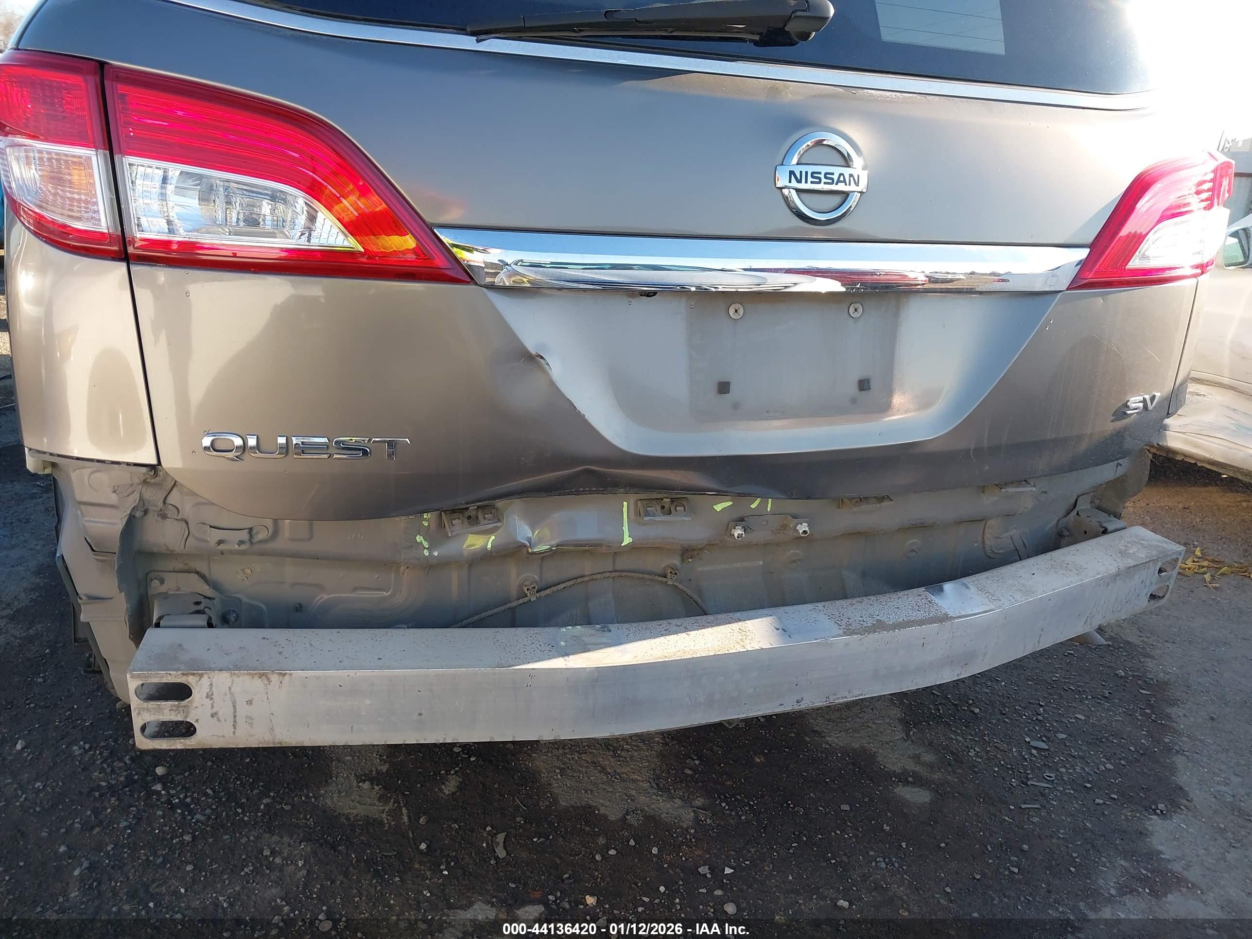 NISSAN QUEST image 6