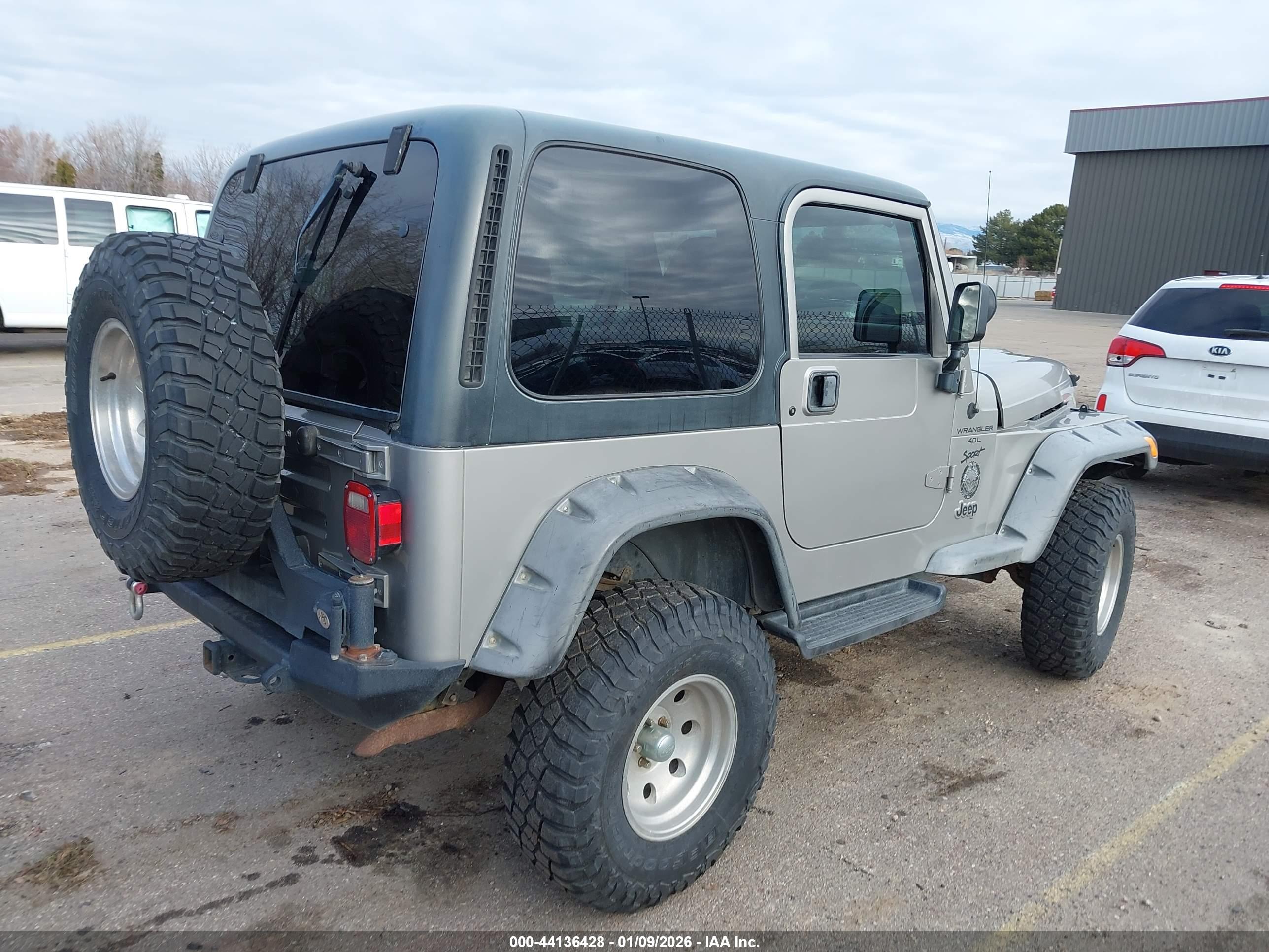 JEEP WRANGLER image 4