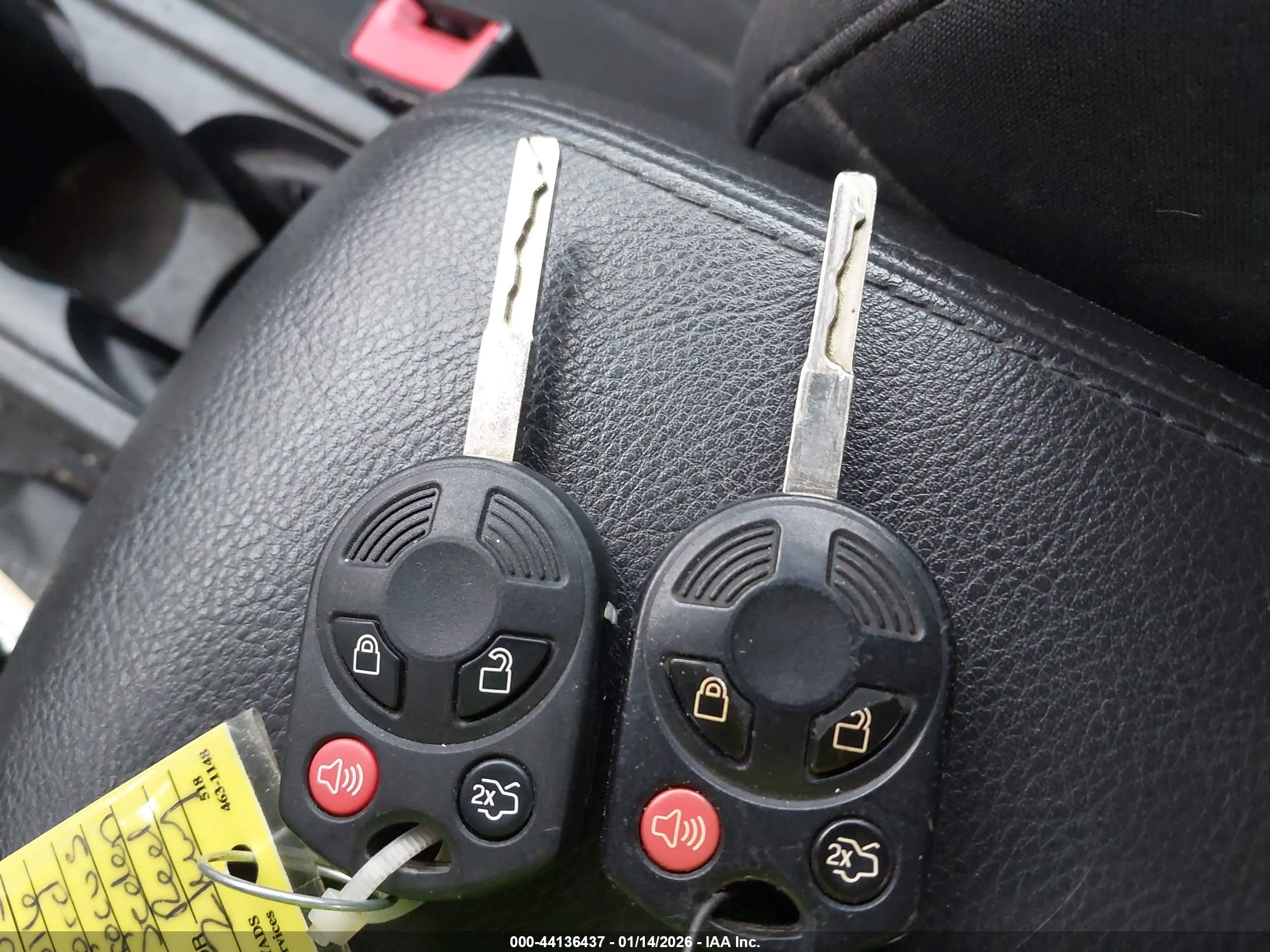 FORD FOCUS image 11