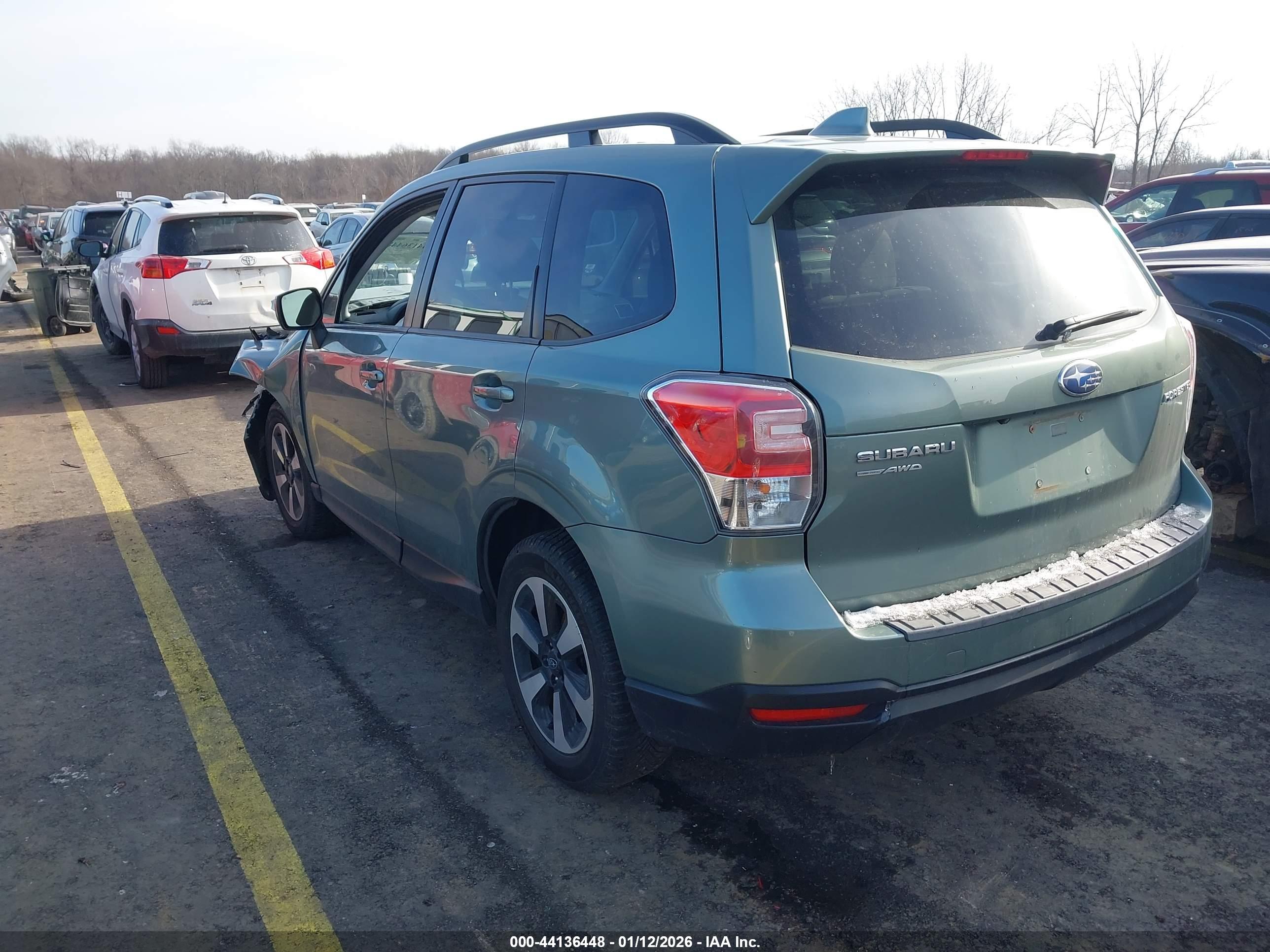 SUBARU FORESTER image 3
