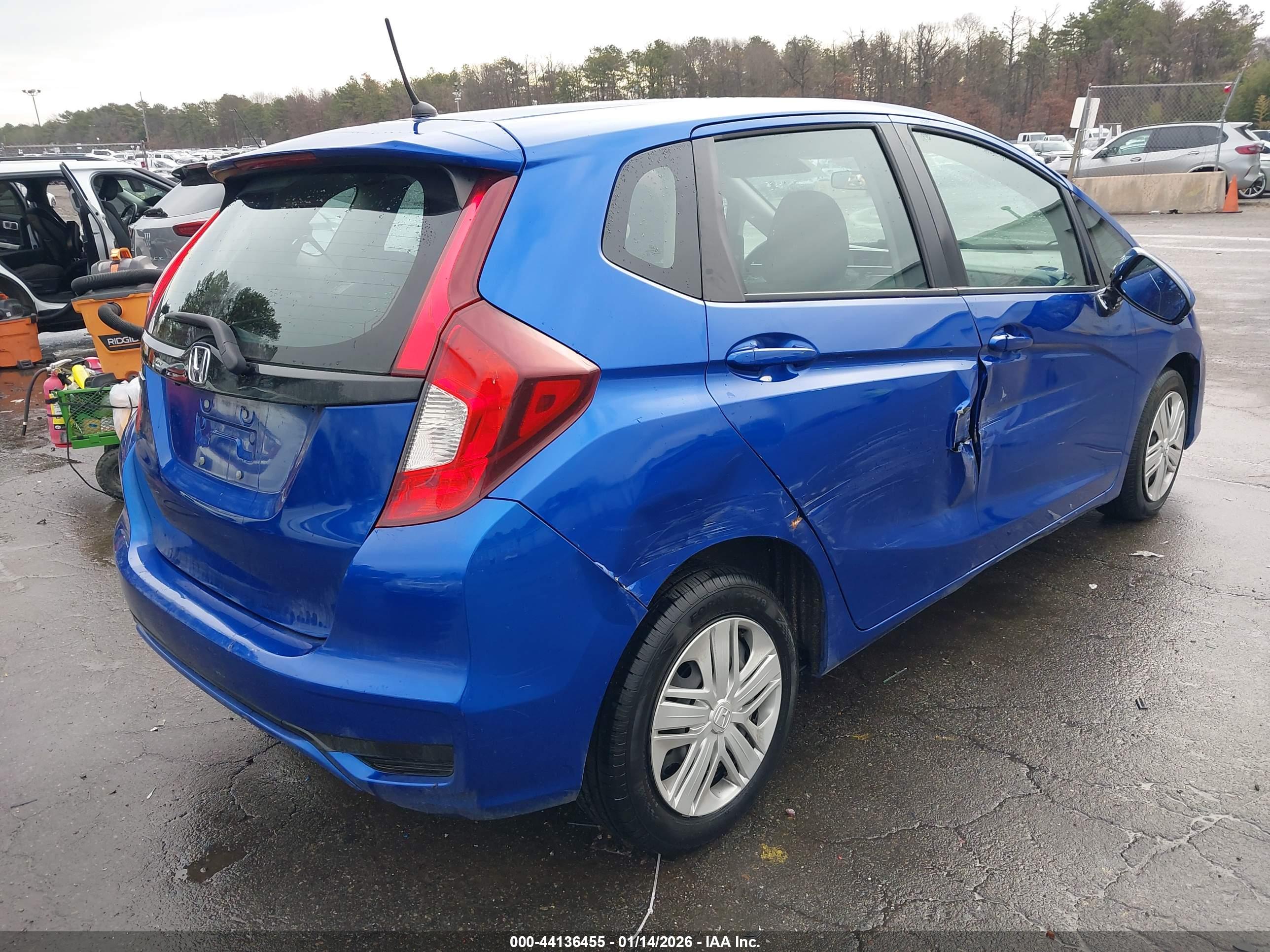 HONDA FIT image 4