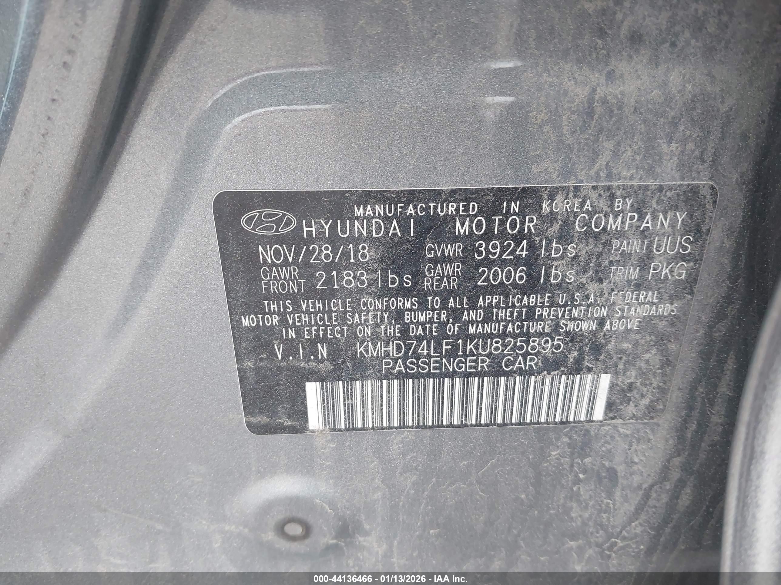 HYUNDAI ELANTRA image 9