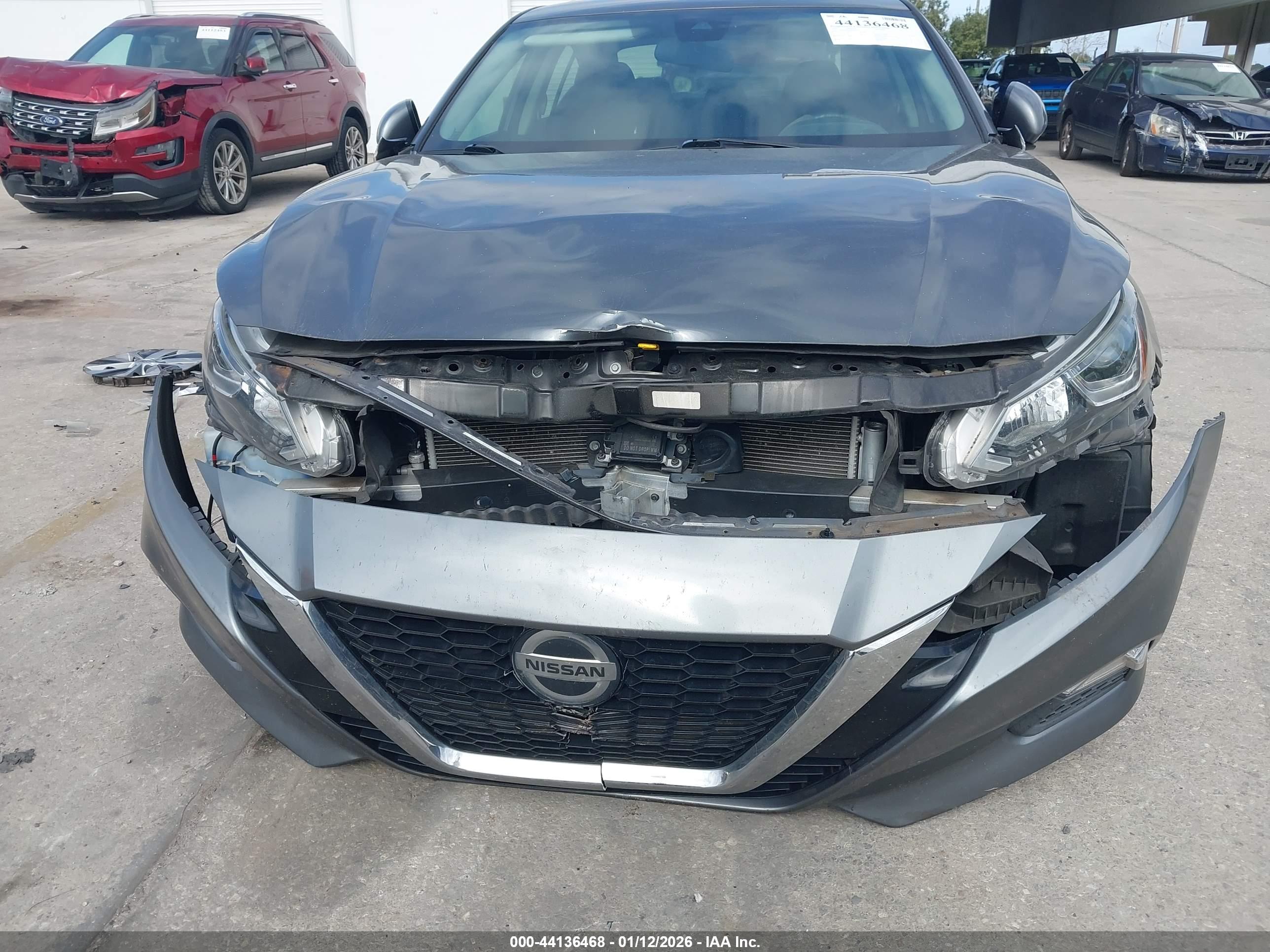NISSAN ALTIMA image 6