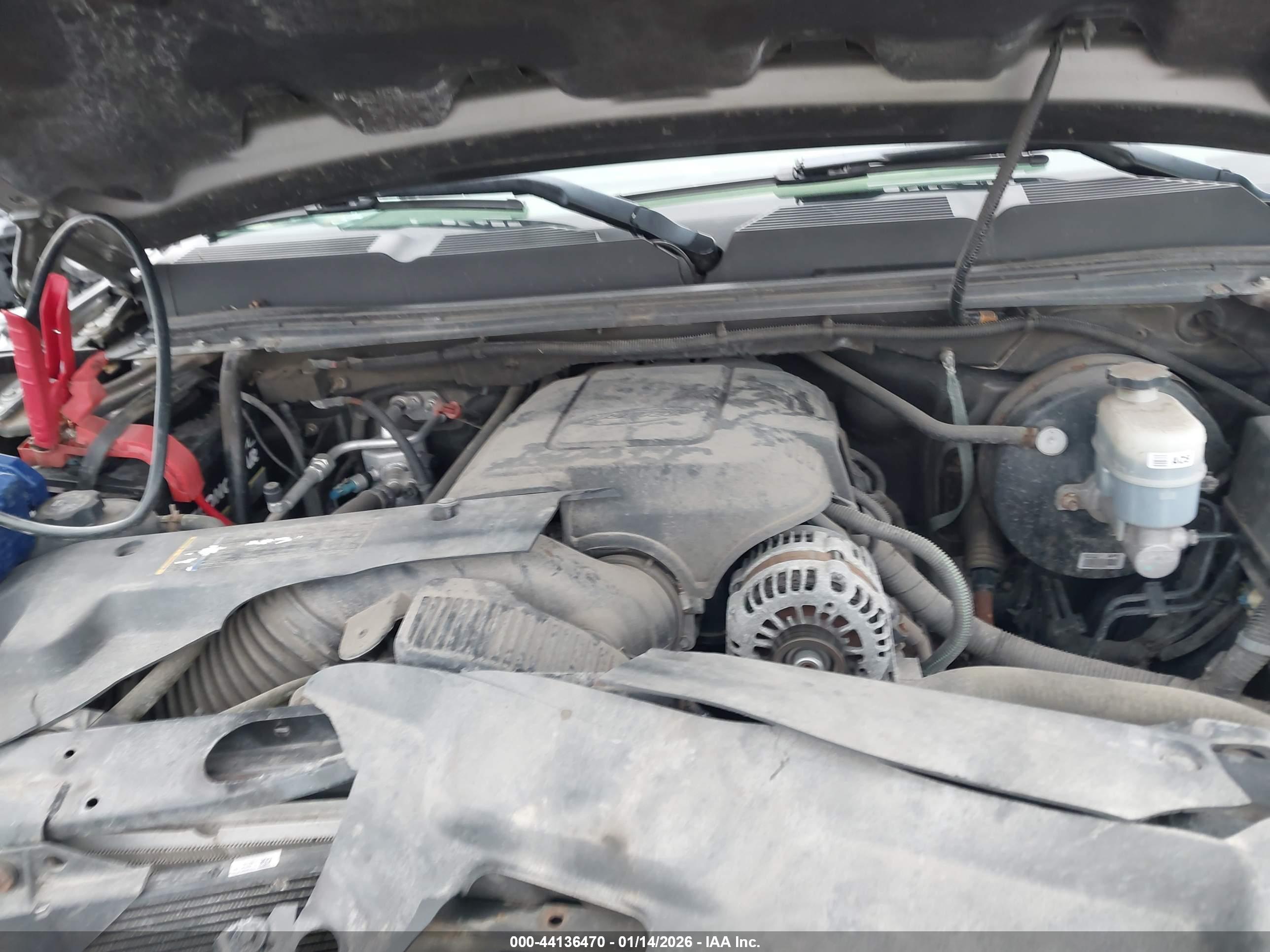 CHEVROLET SILVERADO image 10