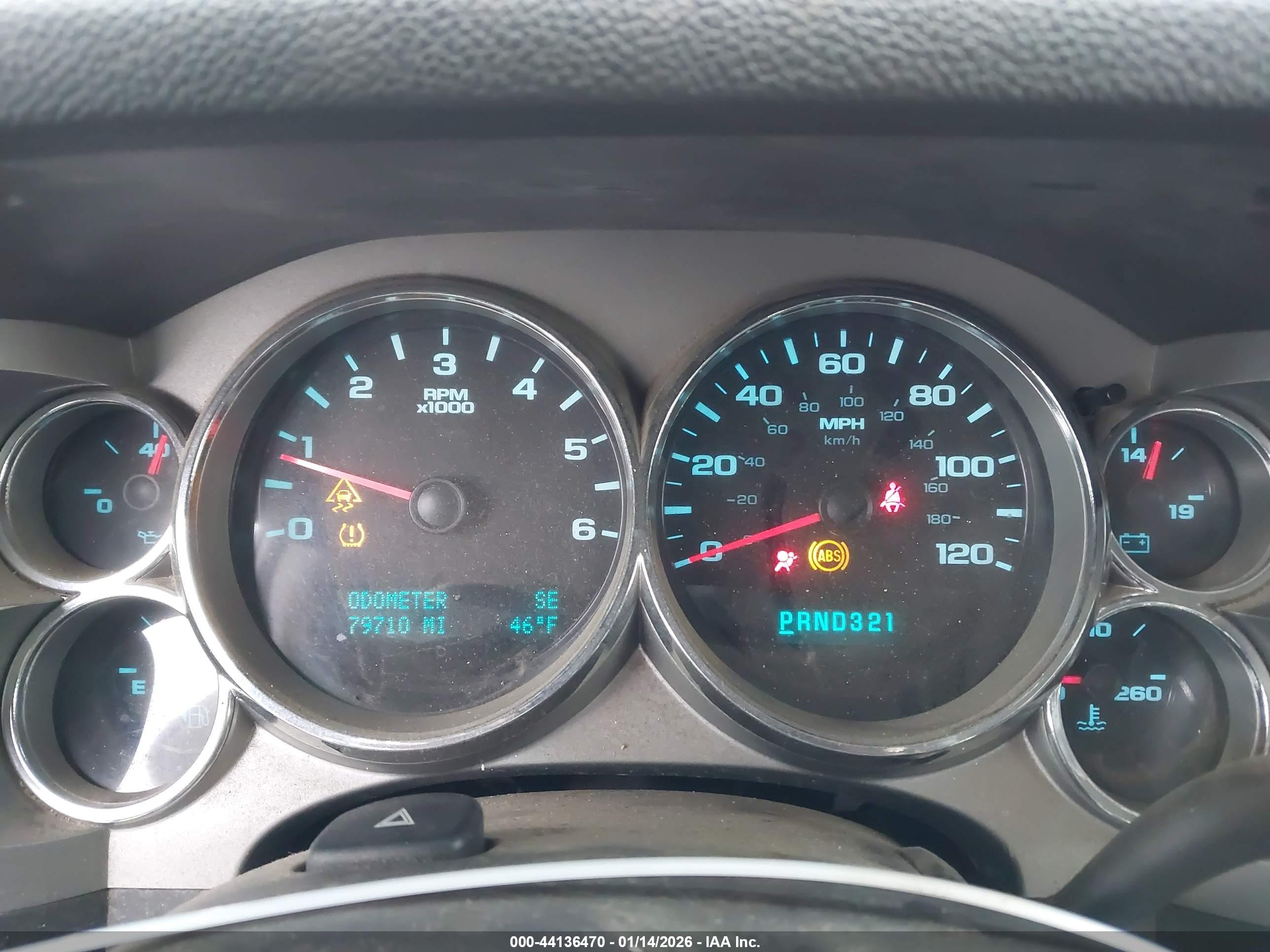 CHEVROLET SILVERADO image 7