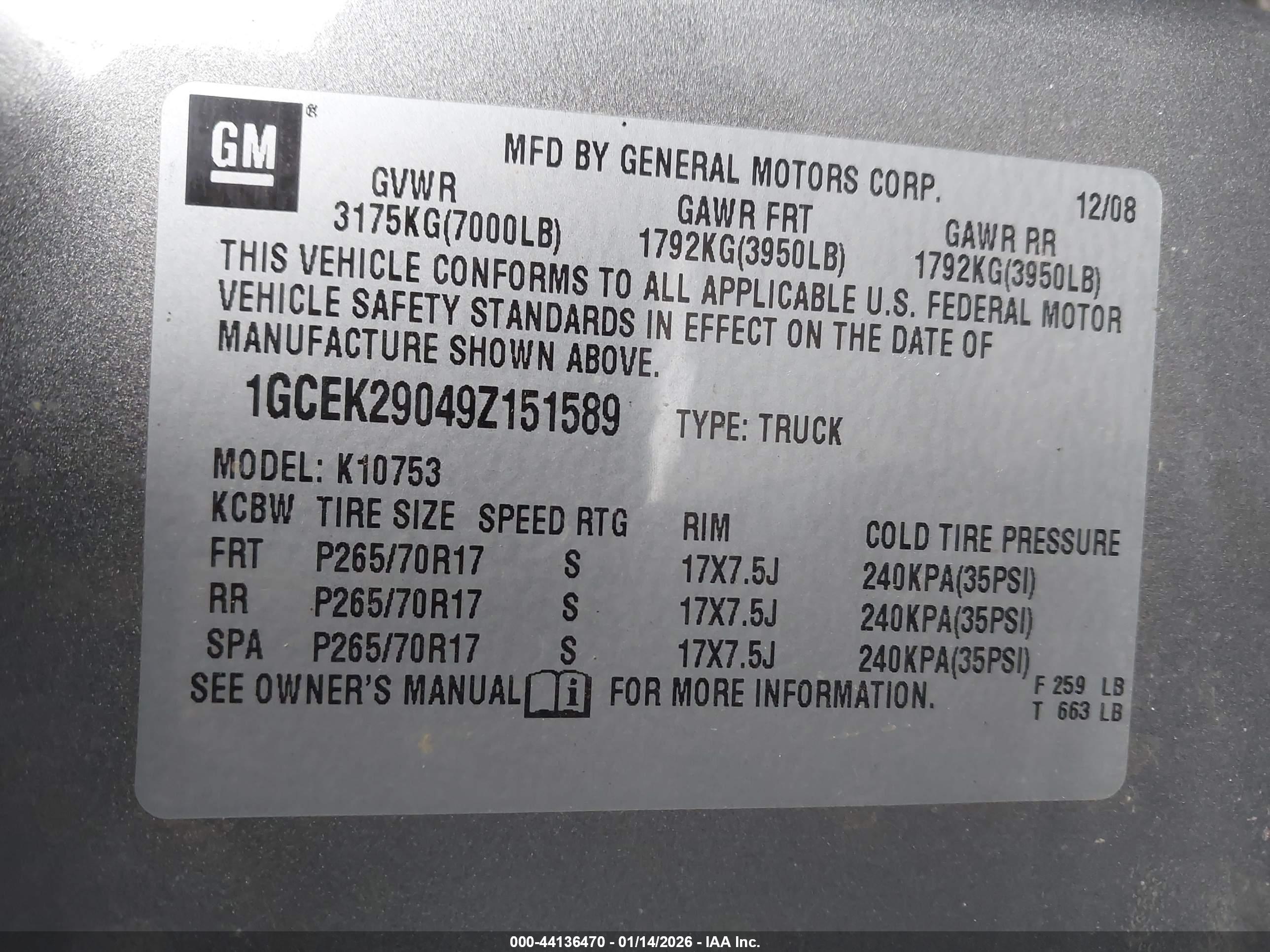 CHEVROLET SILVERADO image 9