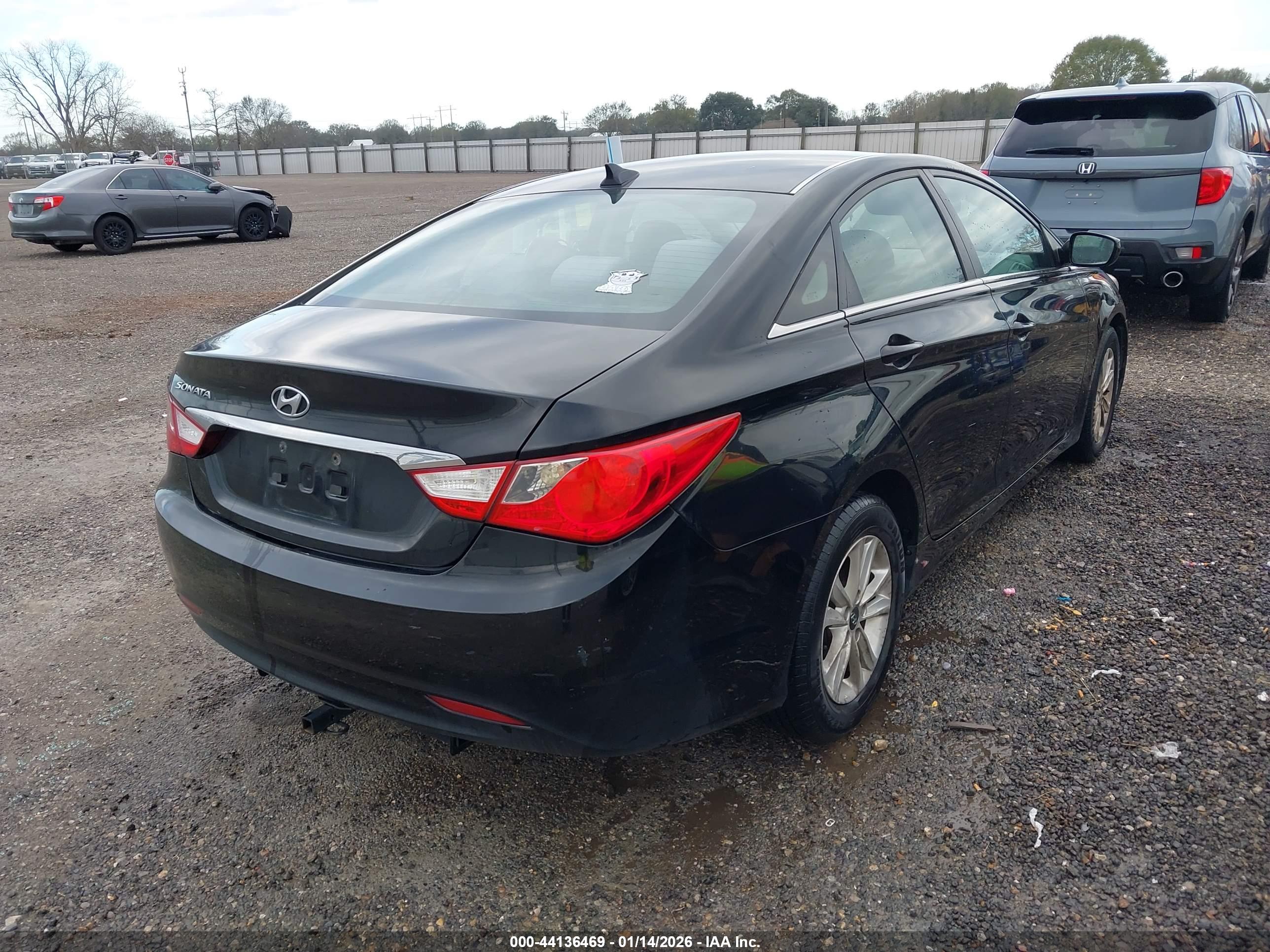 HYUNDAI SONATA image 4
