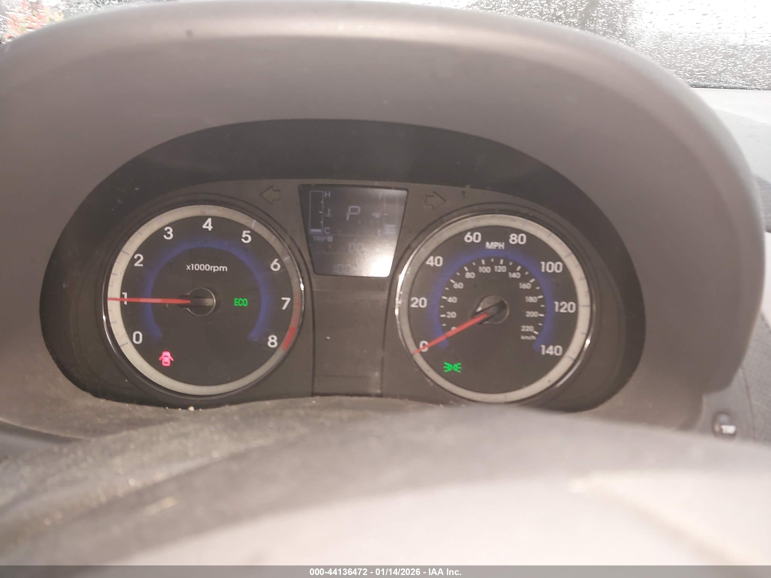 HYUNDAI ACCENT image 7