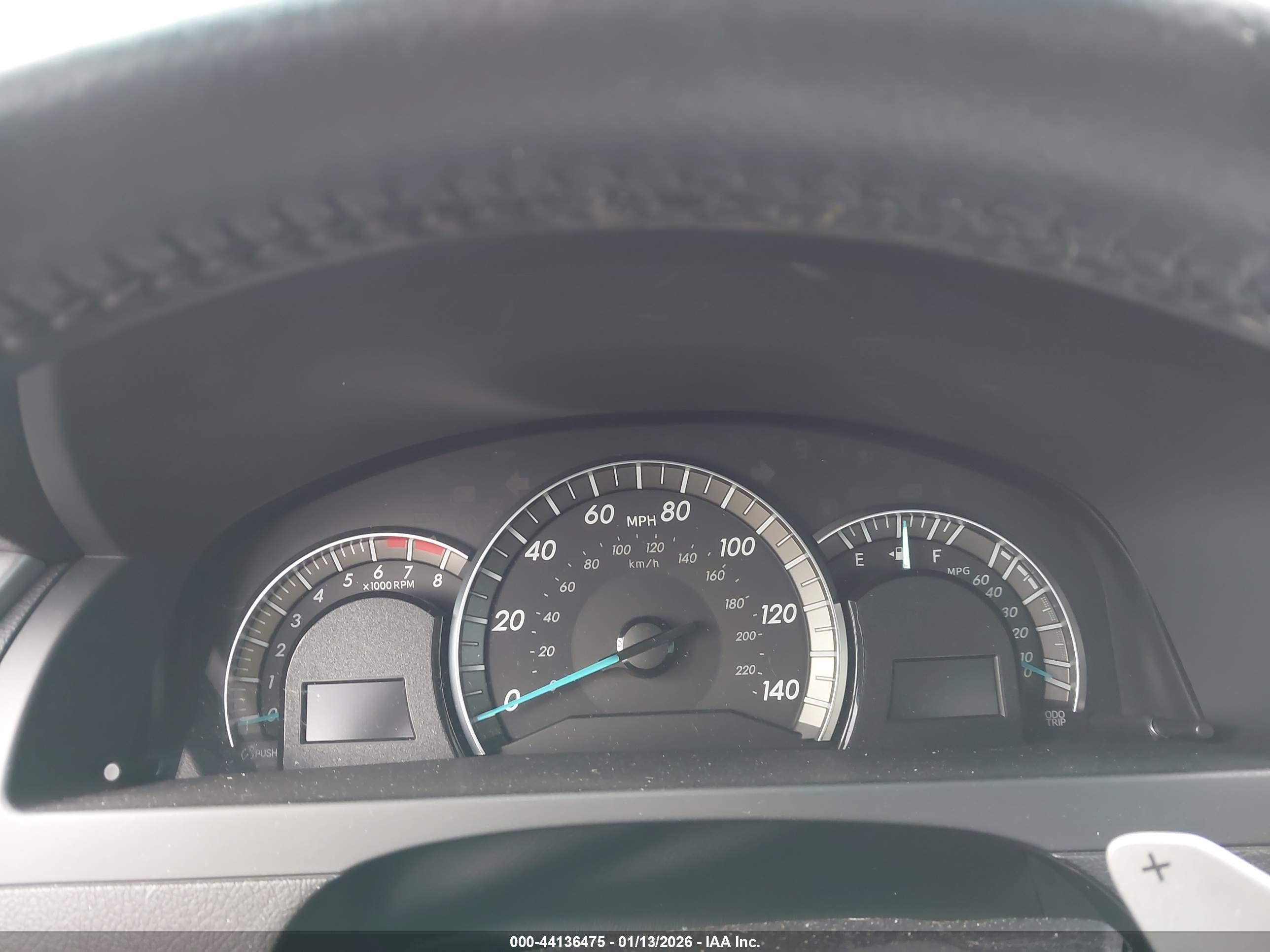 TOYOTA CAMRY image 7