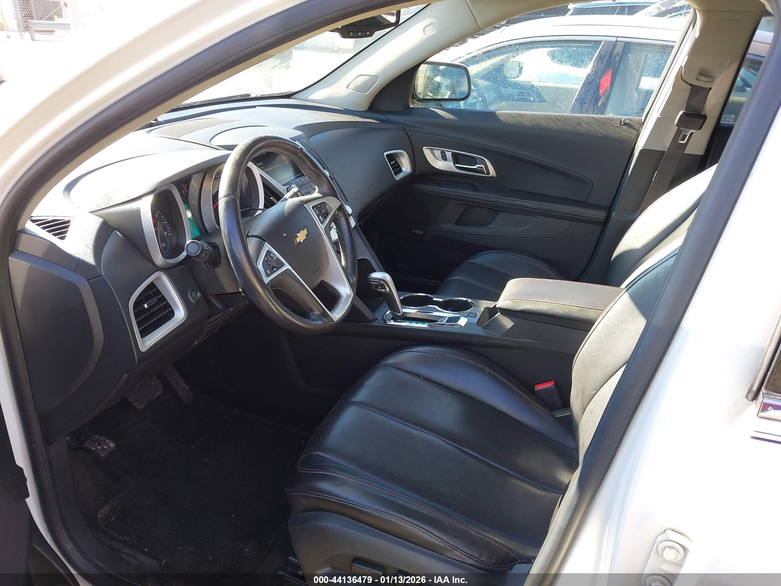 CHEVROLET EQUINOX image 5
