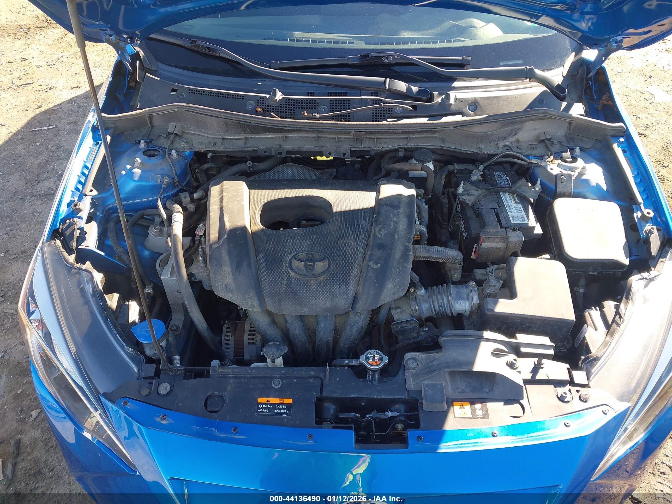 TOYOTA YARIS image 10