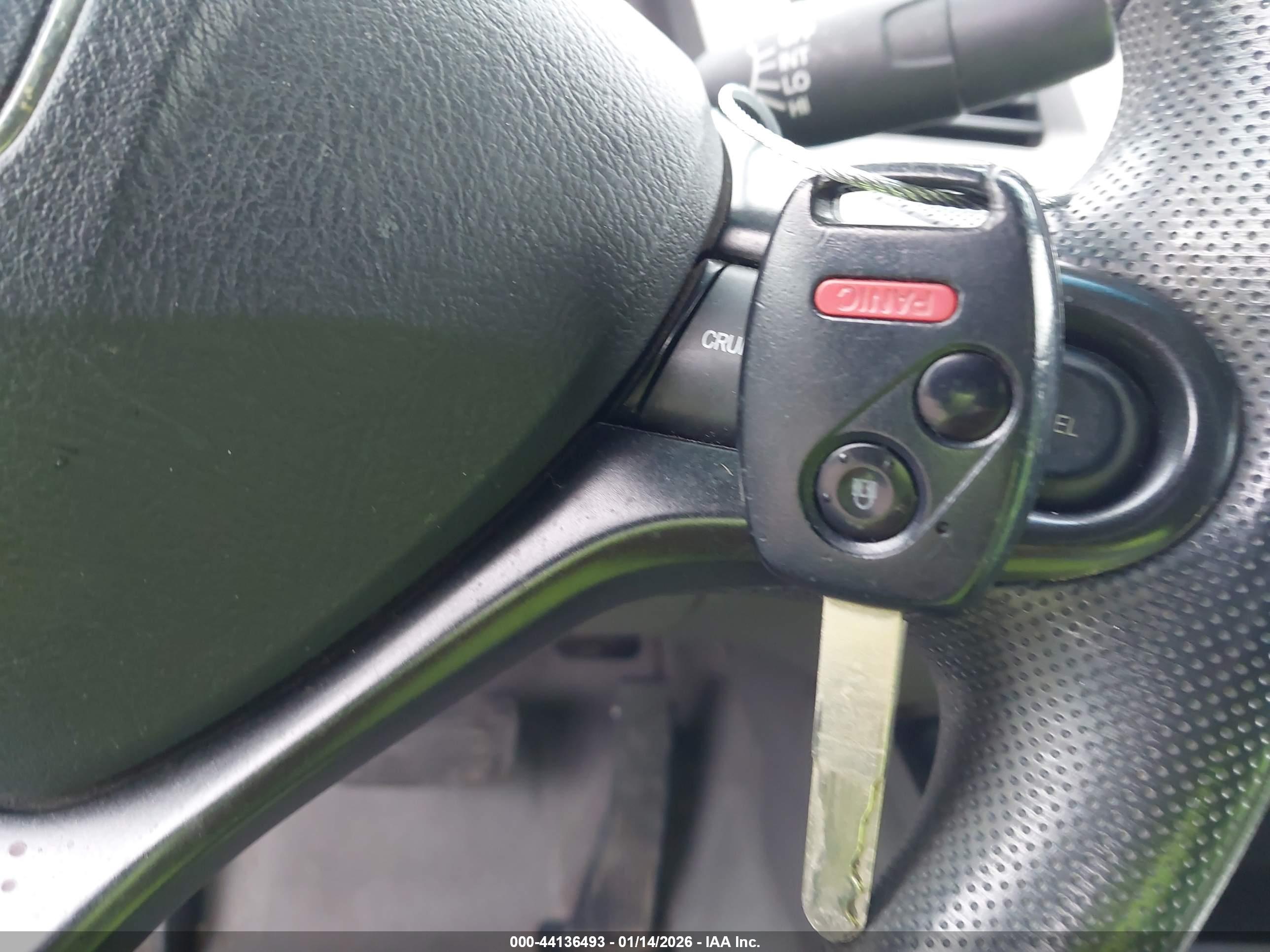 HONDA CIVIC image 11