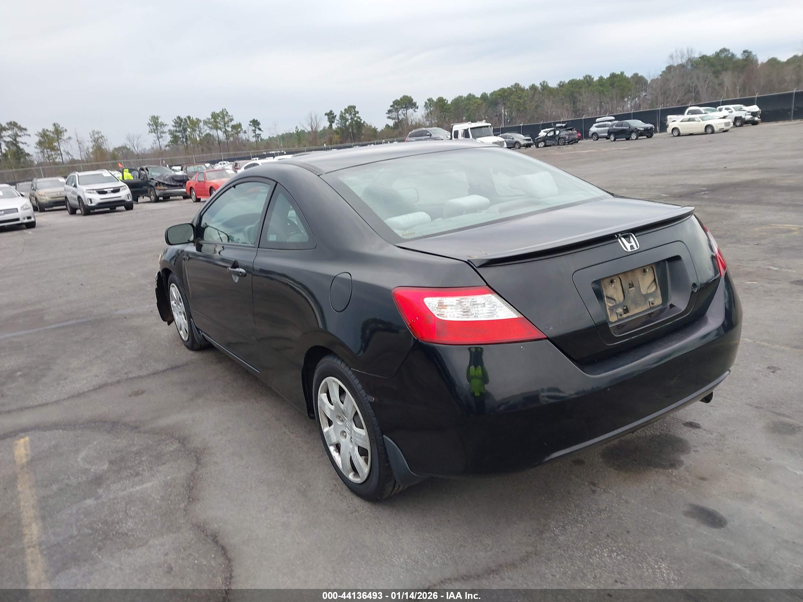 HONDA CIVIC image 3
