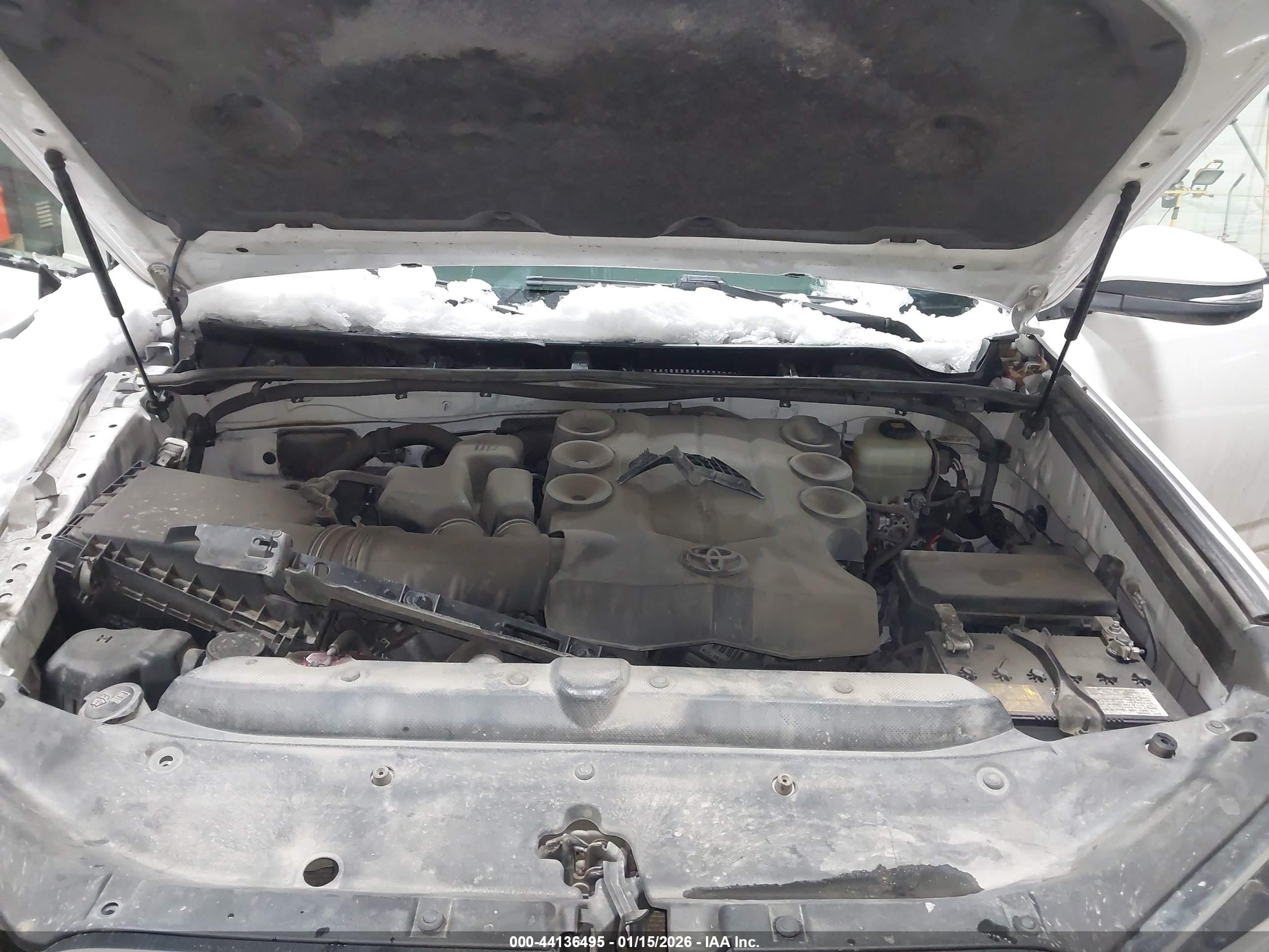 TOYOTA 4RUNNER image 10