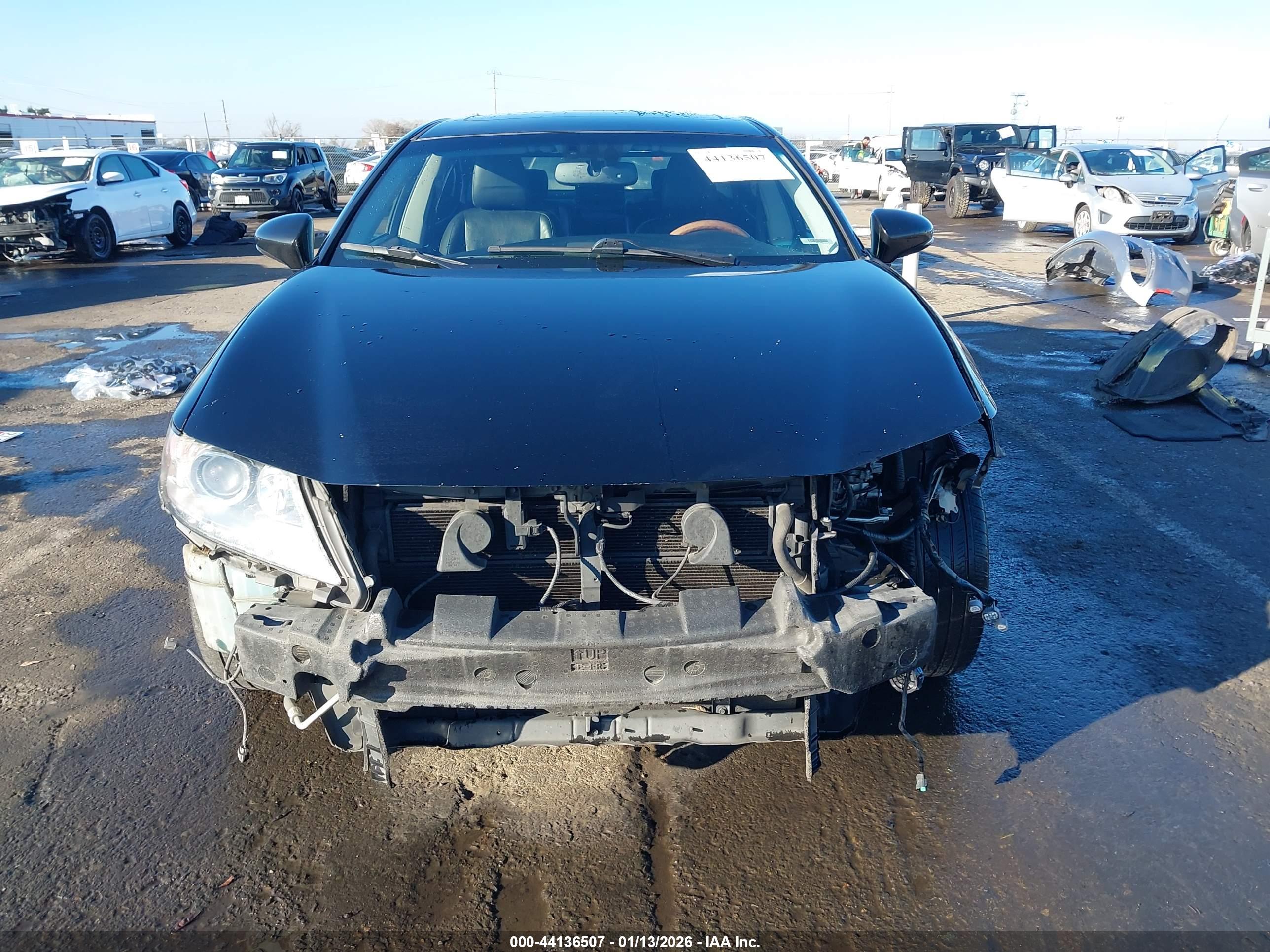 LEXUS ES image 6