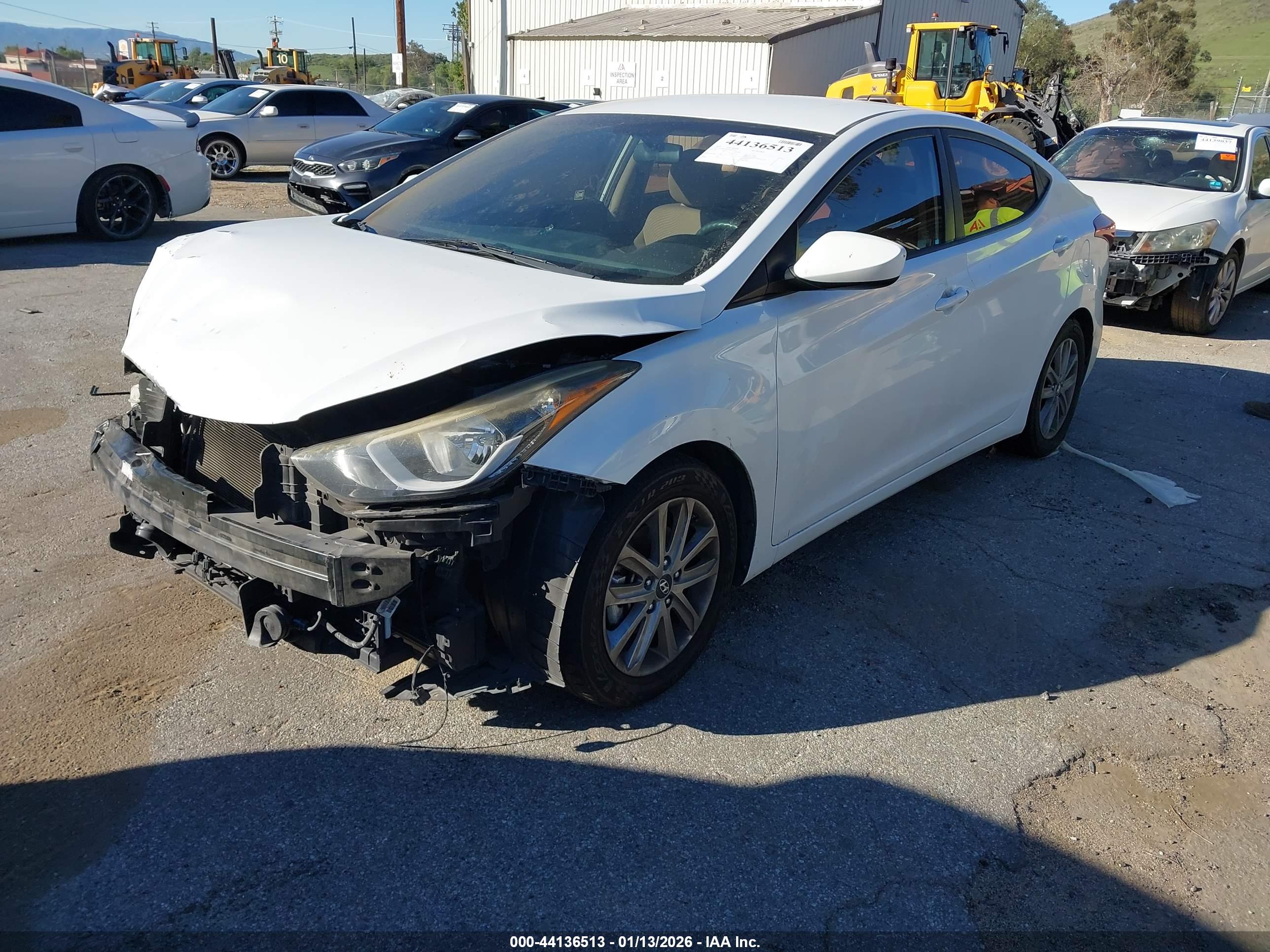 HYUNDAI ELANTRA image 2