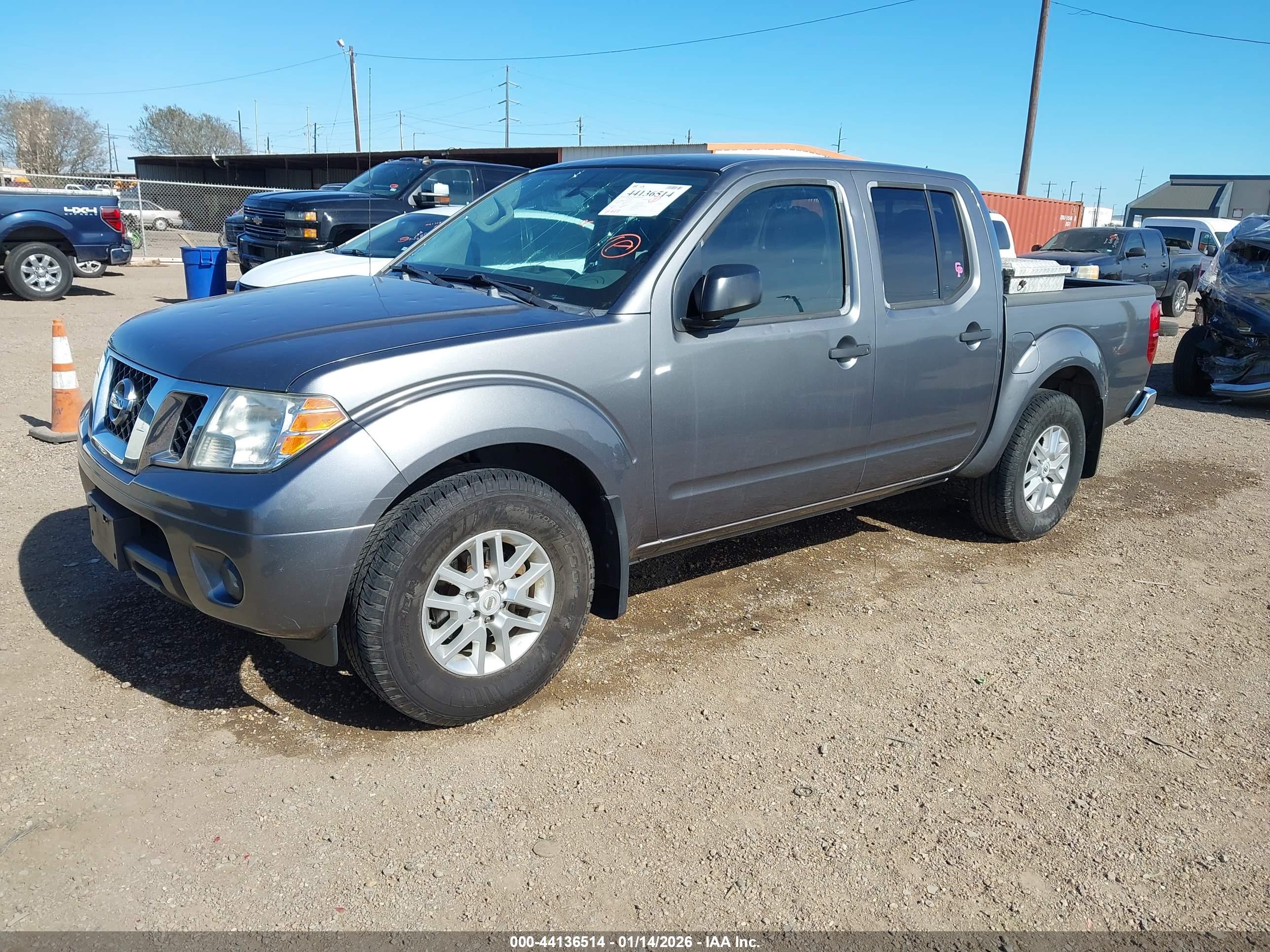 NISSAN FRONTIER image 2