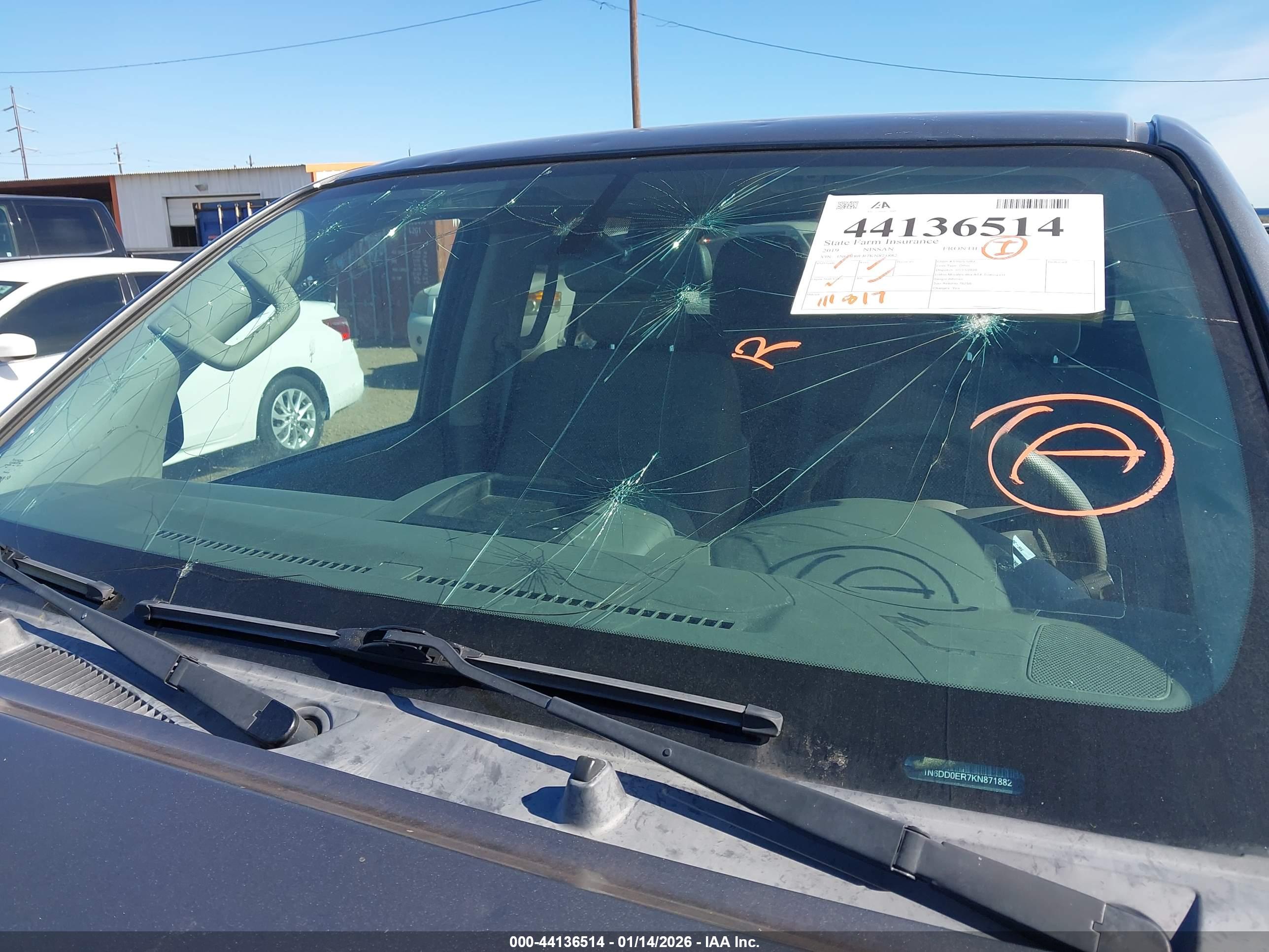 NISSAN FRONTIER image 6