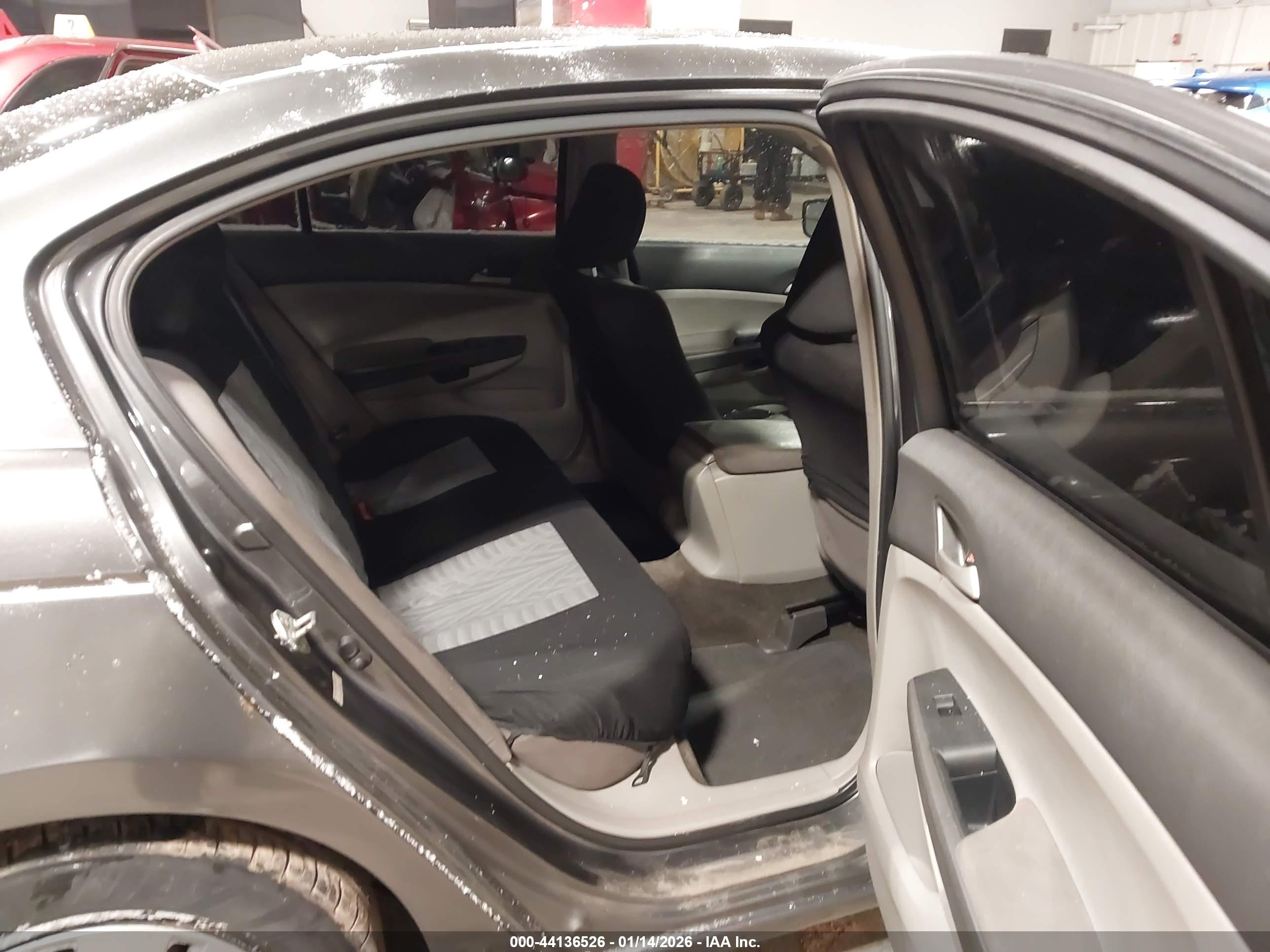 HONDA ACCORD image 8